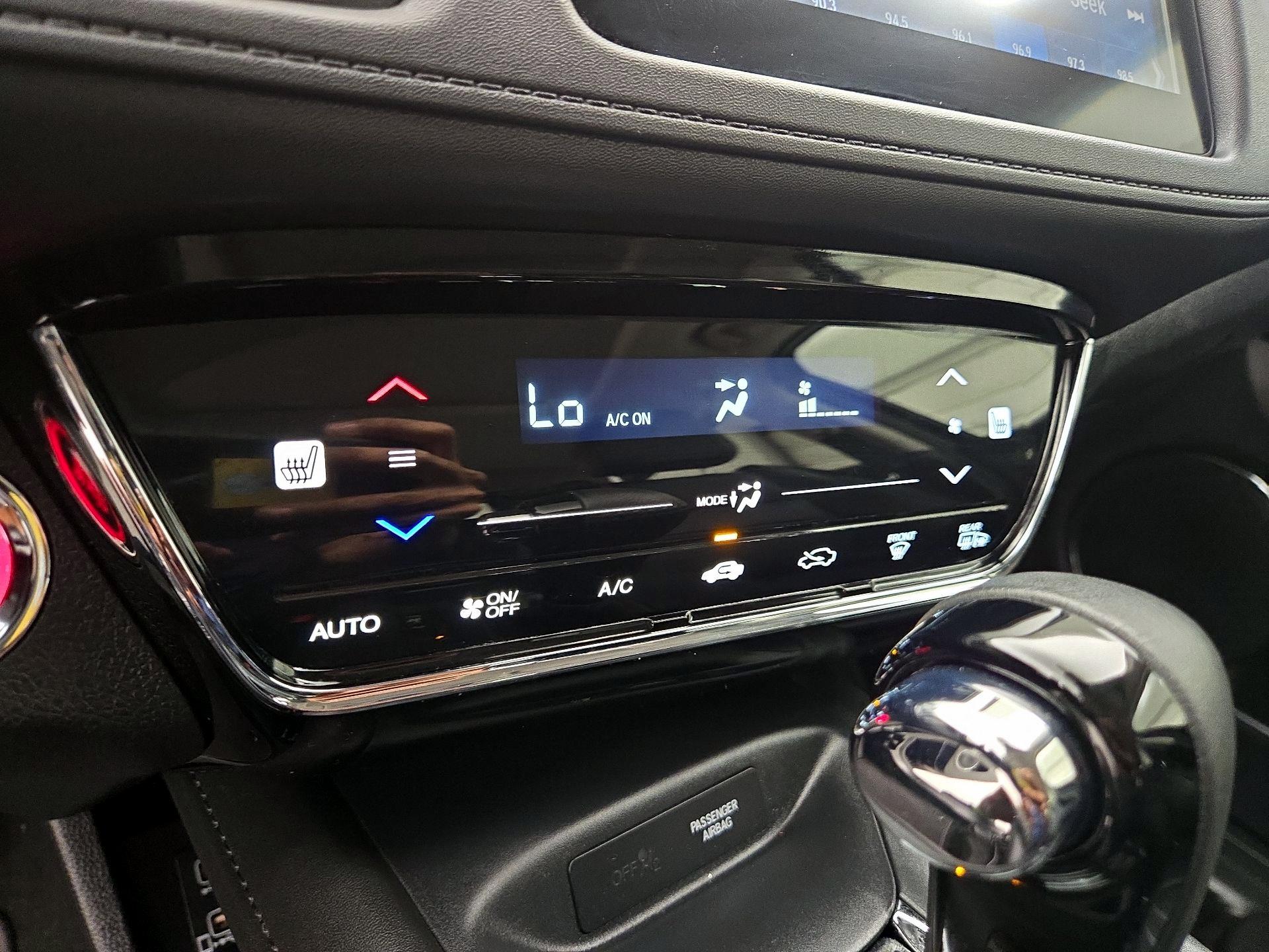 Thumbnail: 2022 Honda HR-V - 16