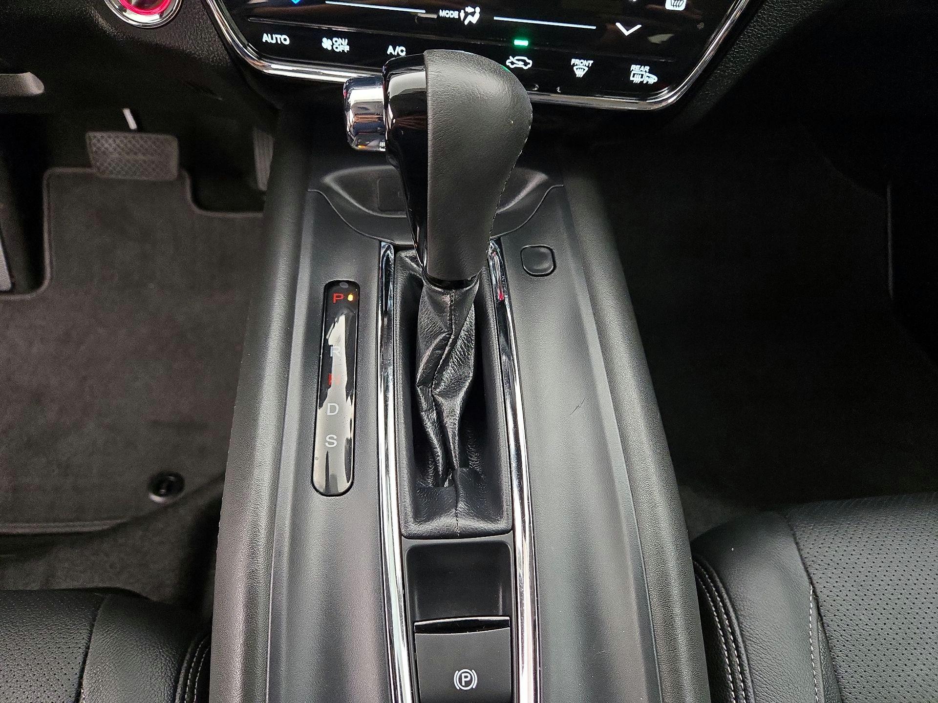 Thumbnail: 2022 Honda HR-V - 17