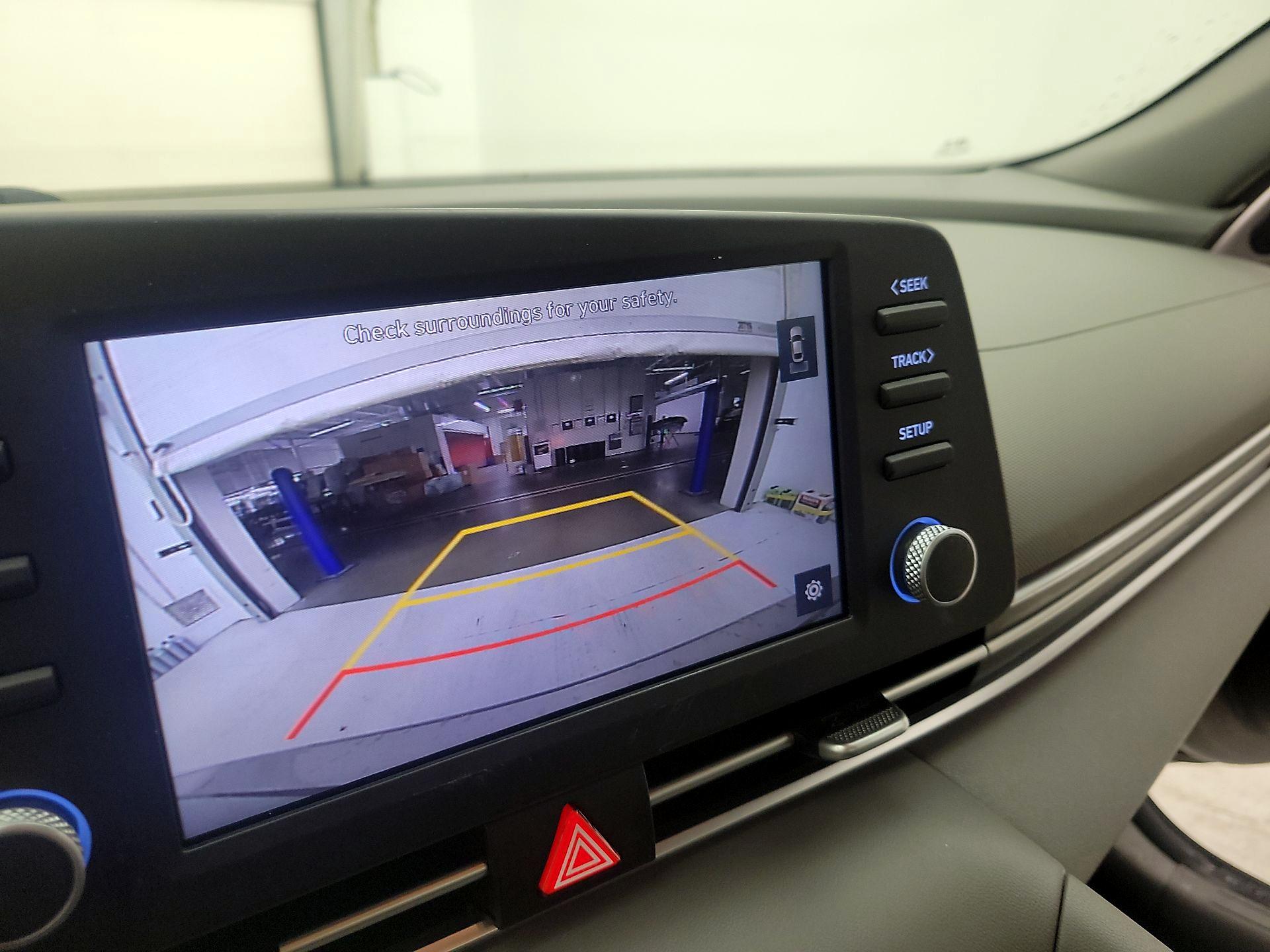Thumbnail: 2021 Hyundai Elantra - 13