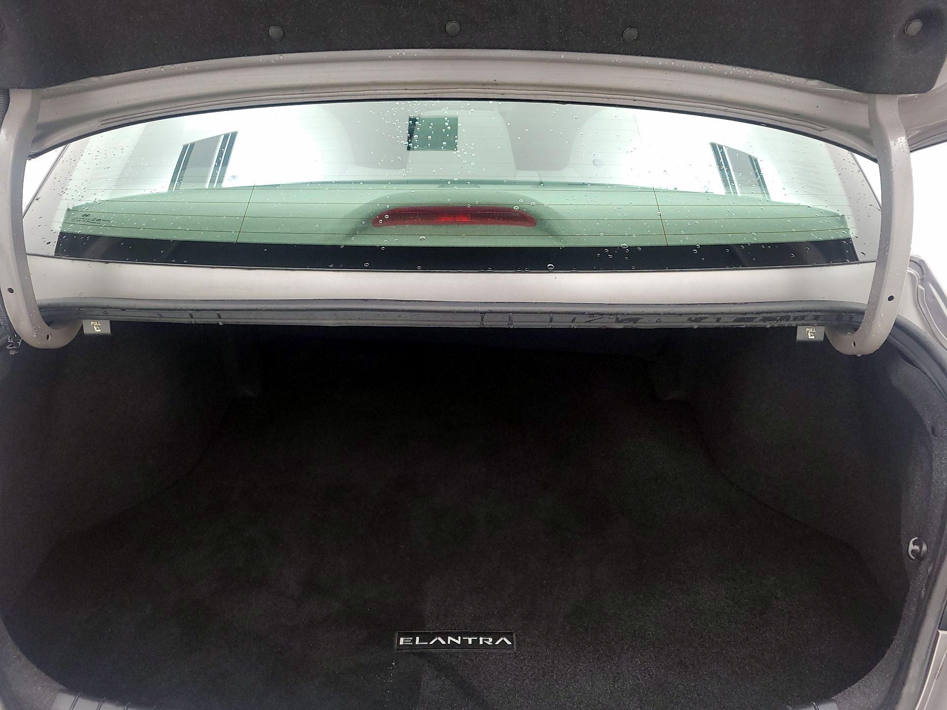 Thumbnail: 2021 Hyundai Elantra - 19