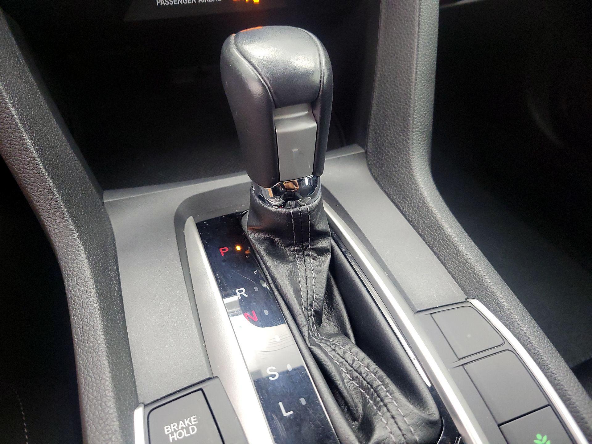 Thumbnail: 2019 Honda Civic - 17