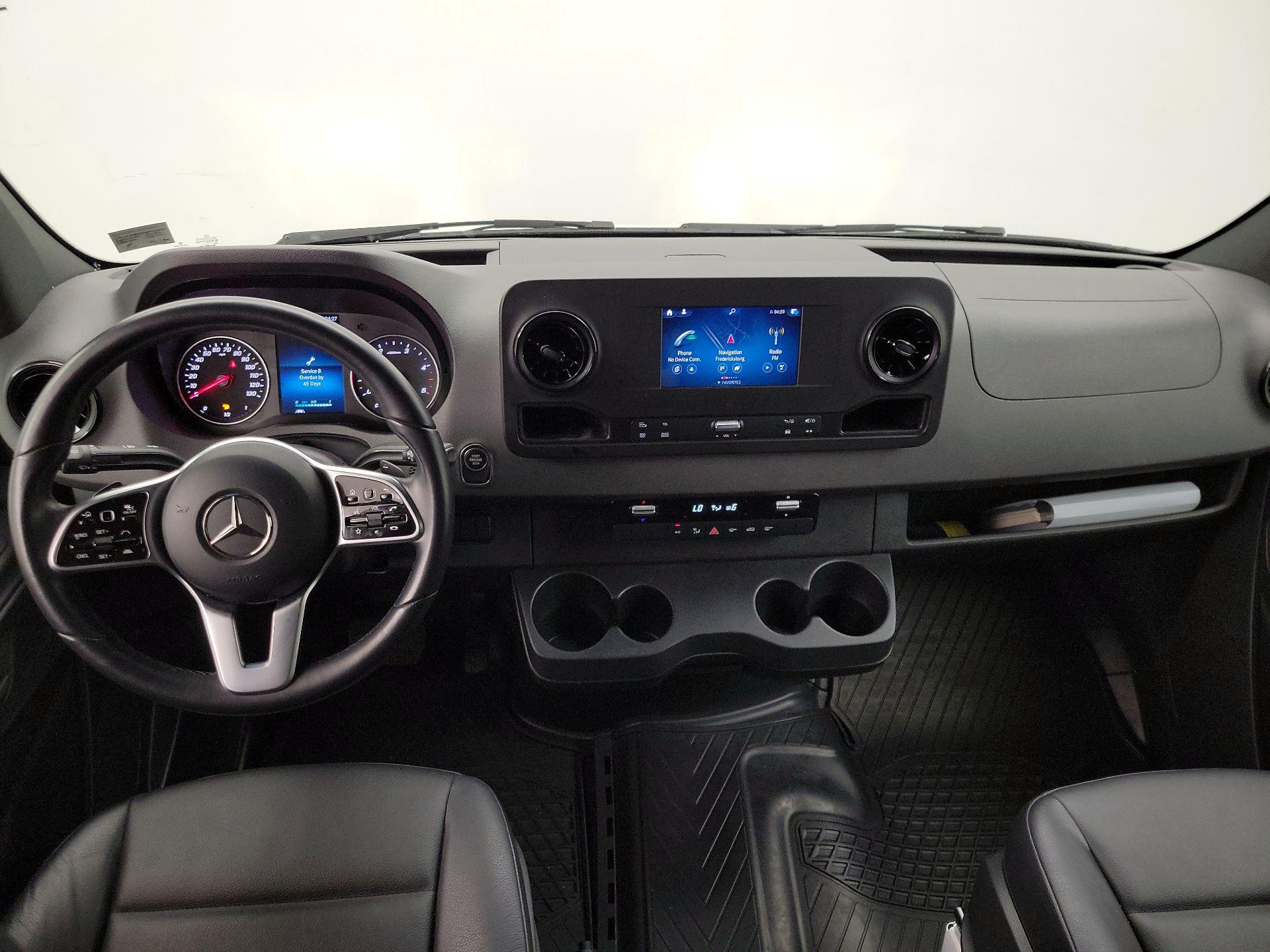 Thumbnail: 2022 Mercedes-Benz Sprinter - 9