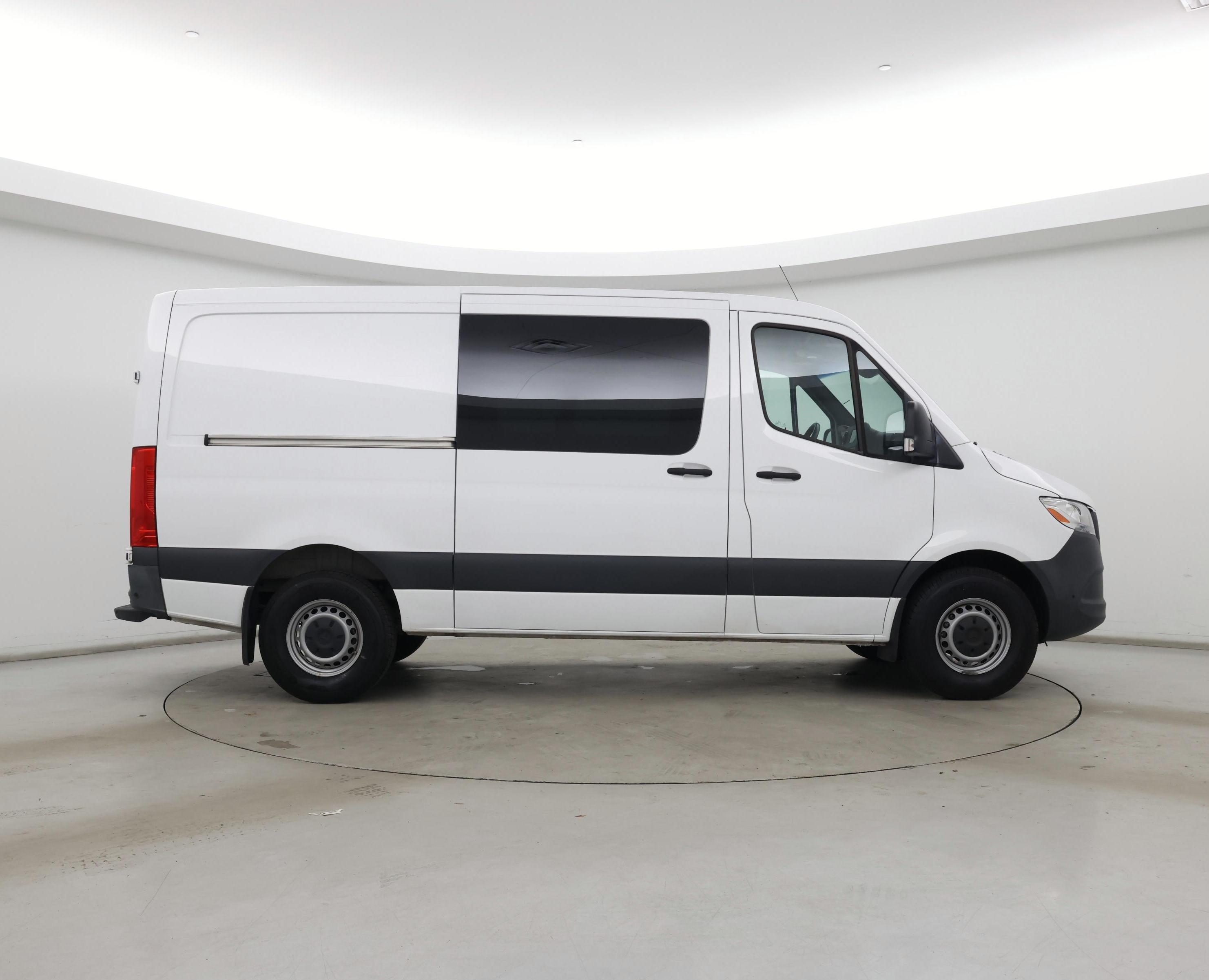 Thumbnail: 2022 Mercedes-Benz Sprinter - 7