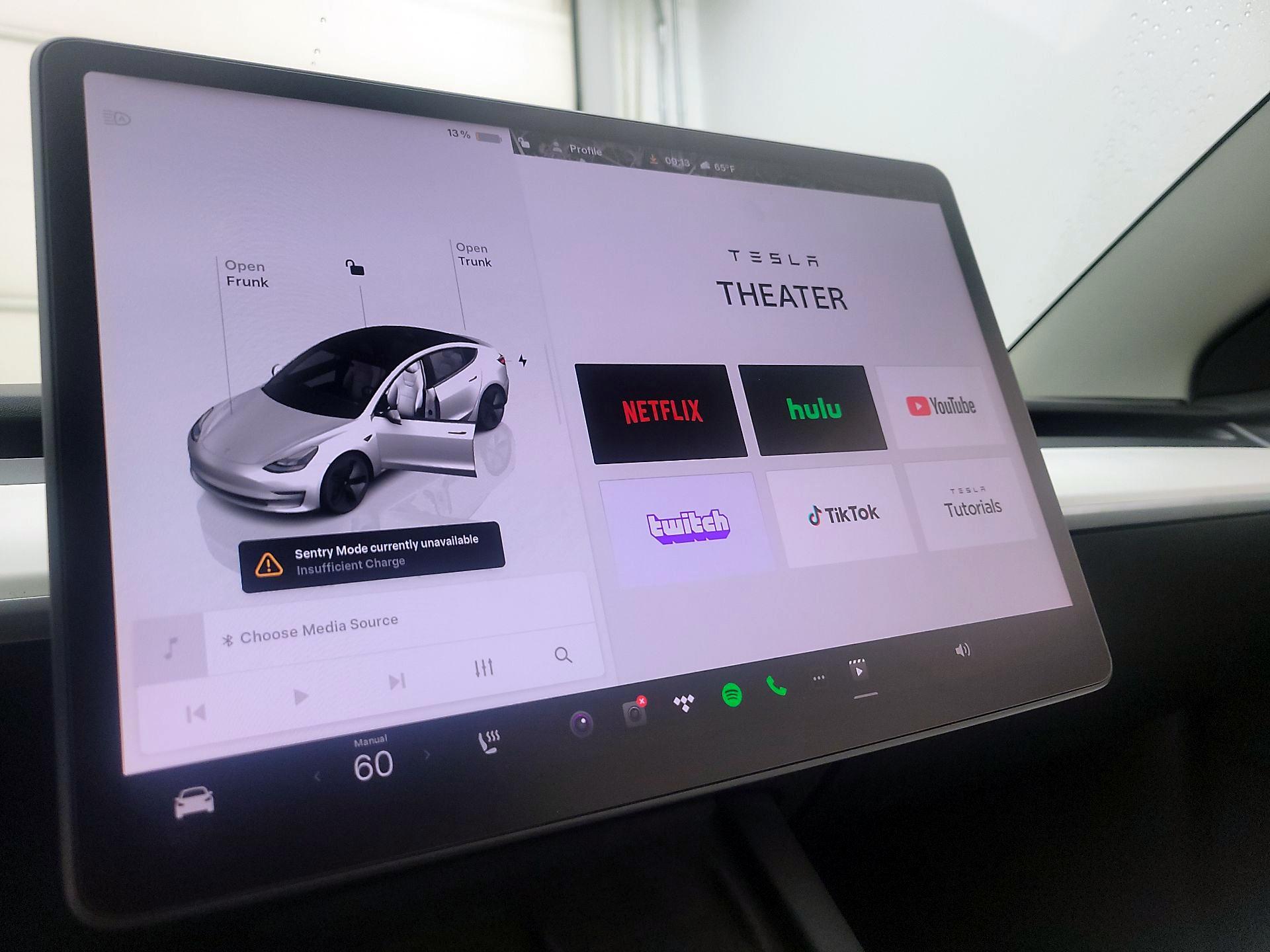 Thumbnail: 2023 Tesla Model 3 - 14