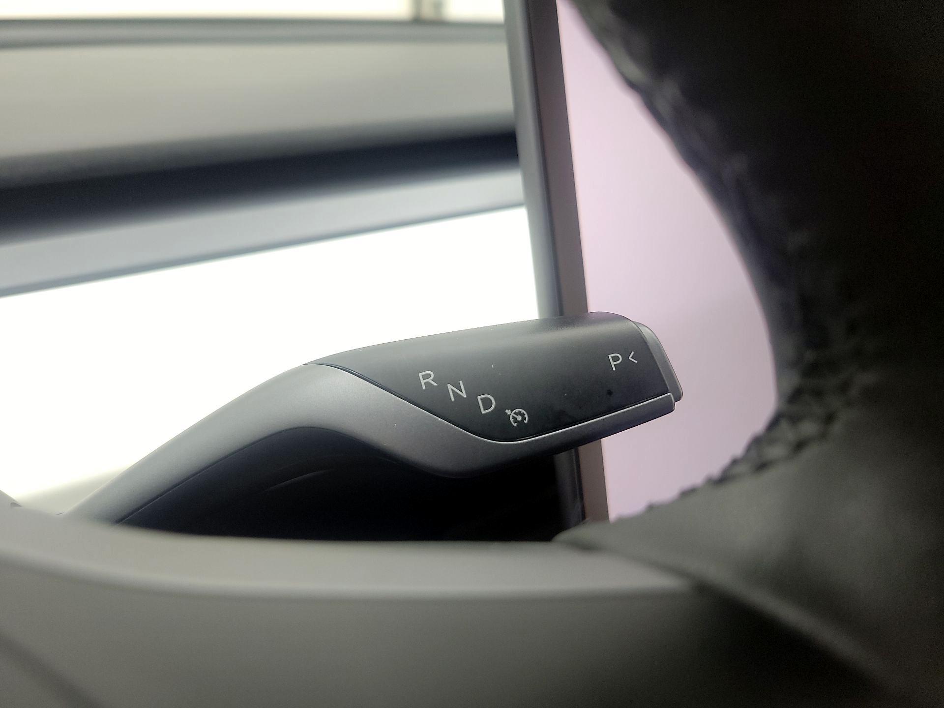 Thumbnail: 2023 Tesla Model 3 - 16