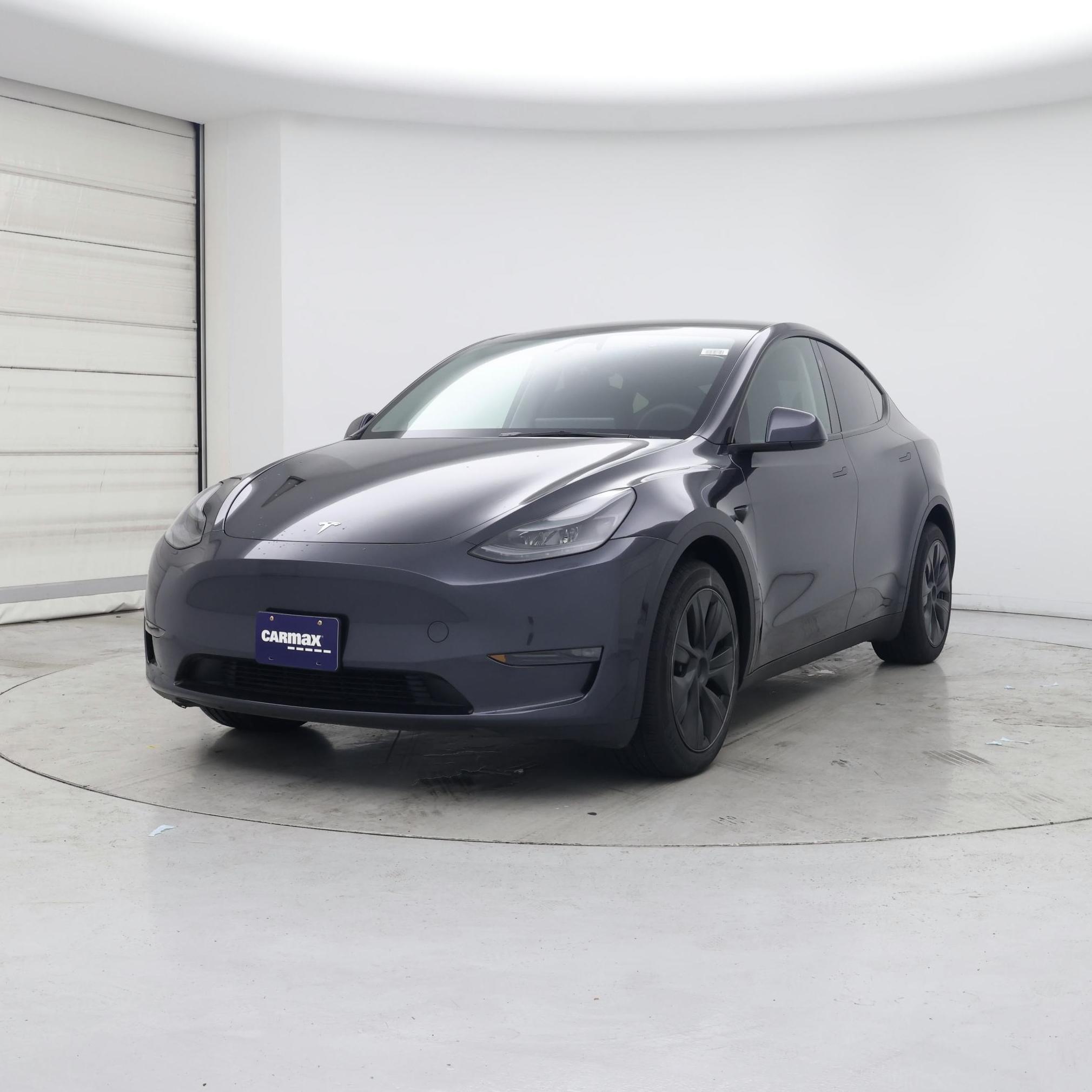 Thumbnail: 2025 Tesla Model Y - 4