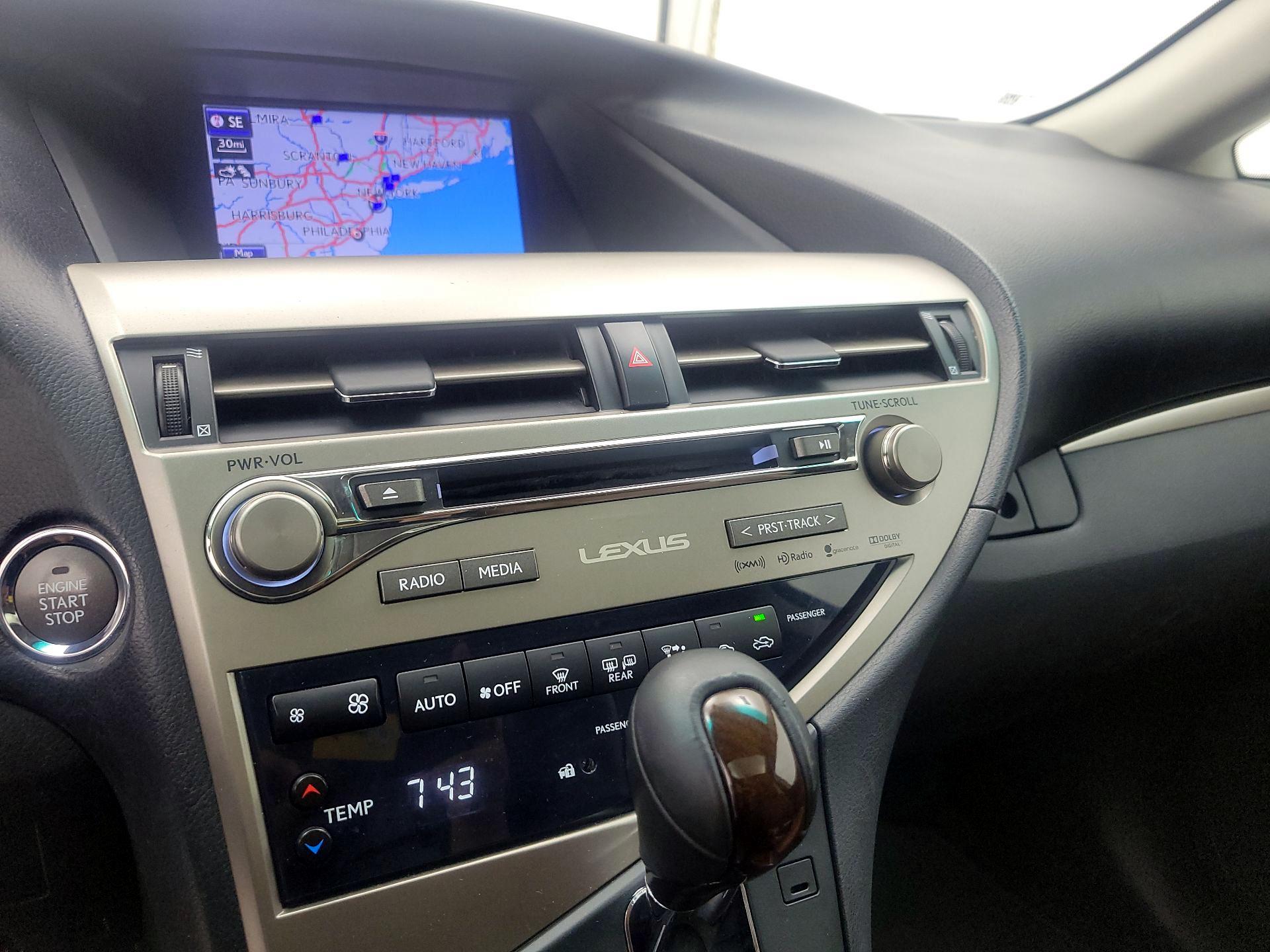 Thumbnail: 2015 Lexus RX - 17