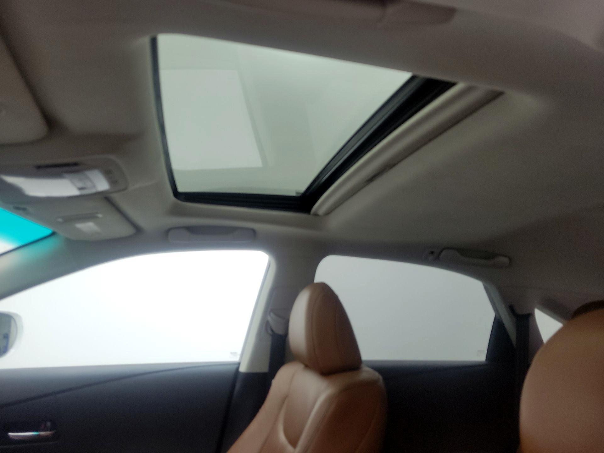 Thumbnail: 2015 Lexus RX - 19