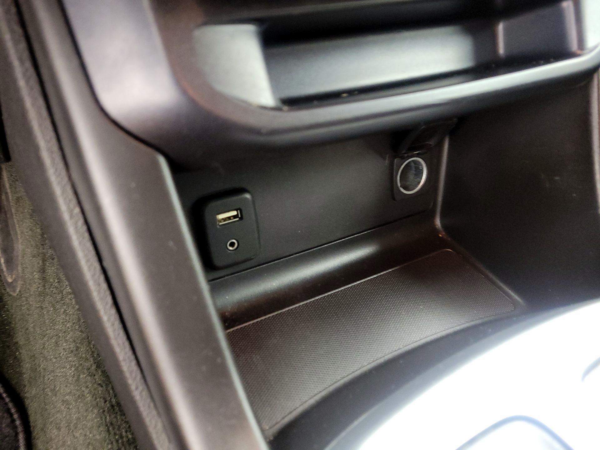 Thumbnail: 2016 Chevrolet Colorado - 18