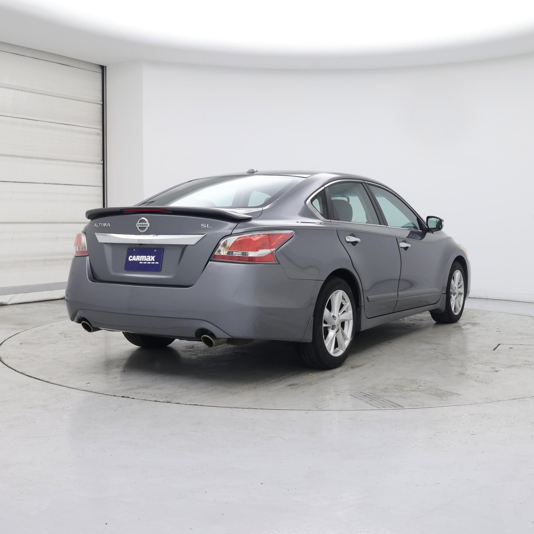 Thumbnail: 2015 Nissan Altima - 8