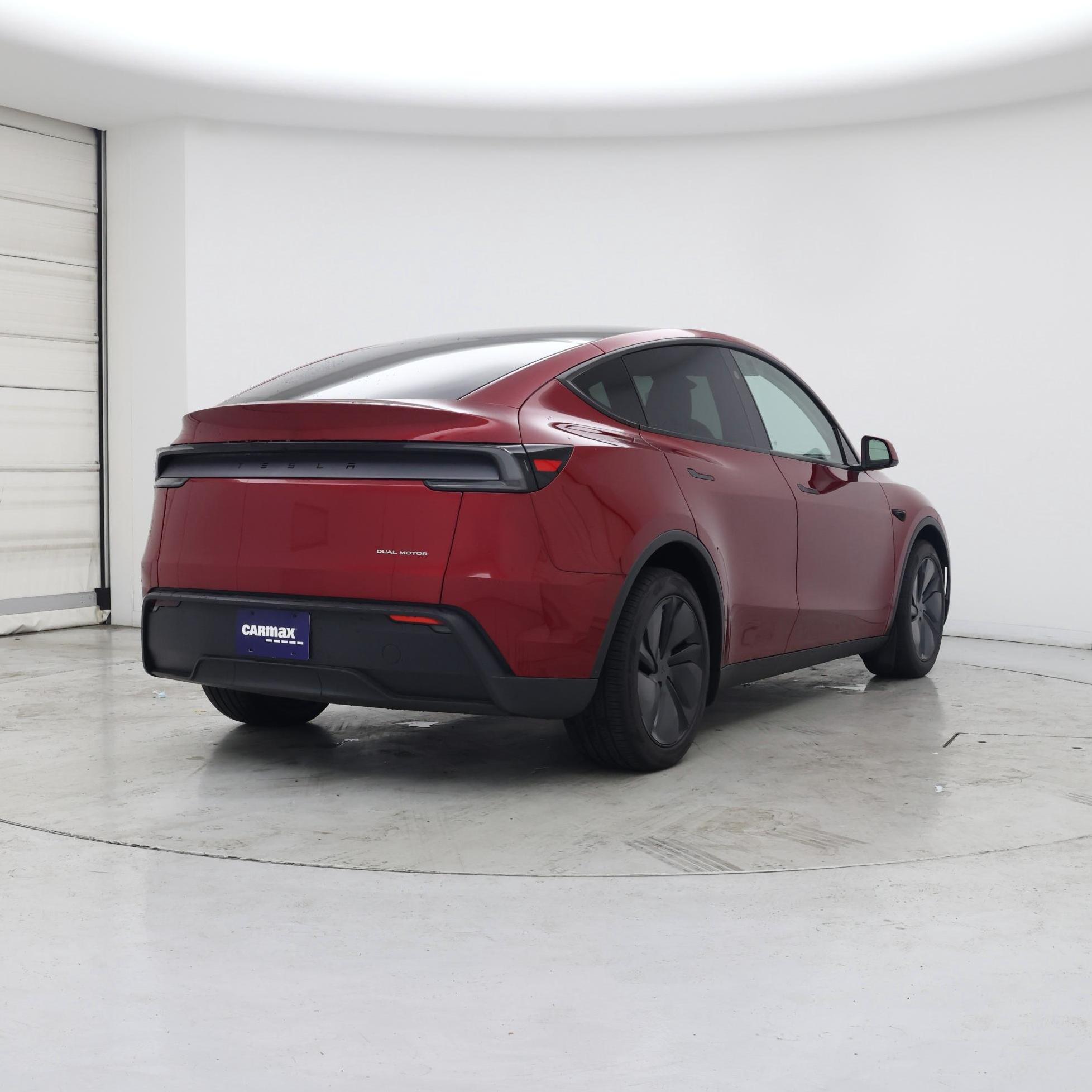 Thumbnail: 2026 Tesla Model Y - 8