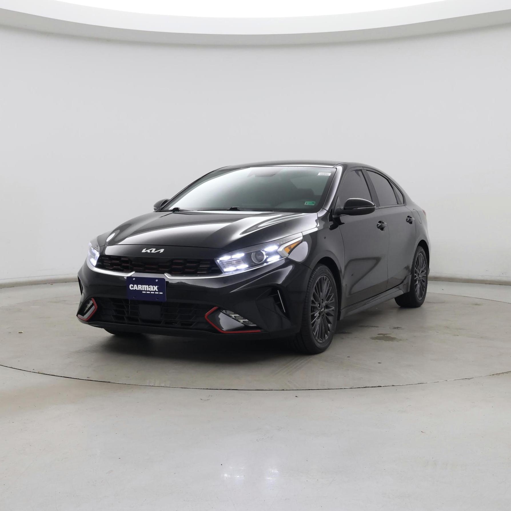 Thumbnail: 2022 Kia Forte - 4