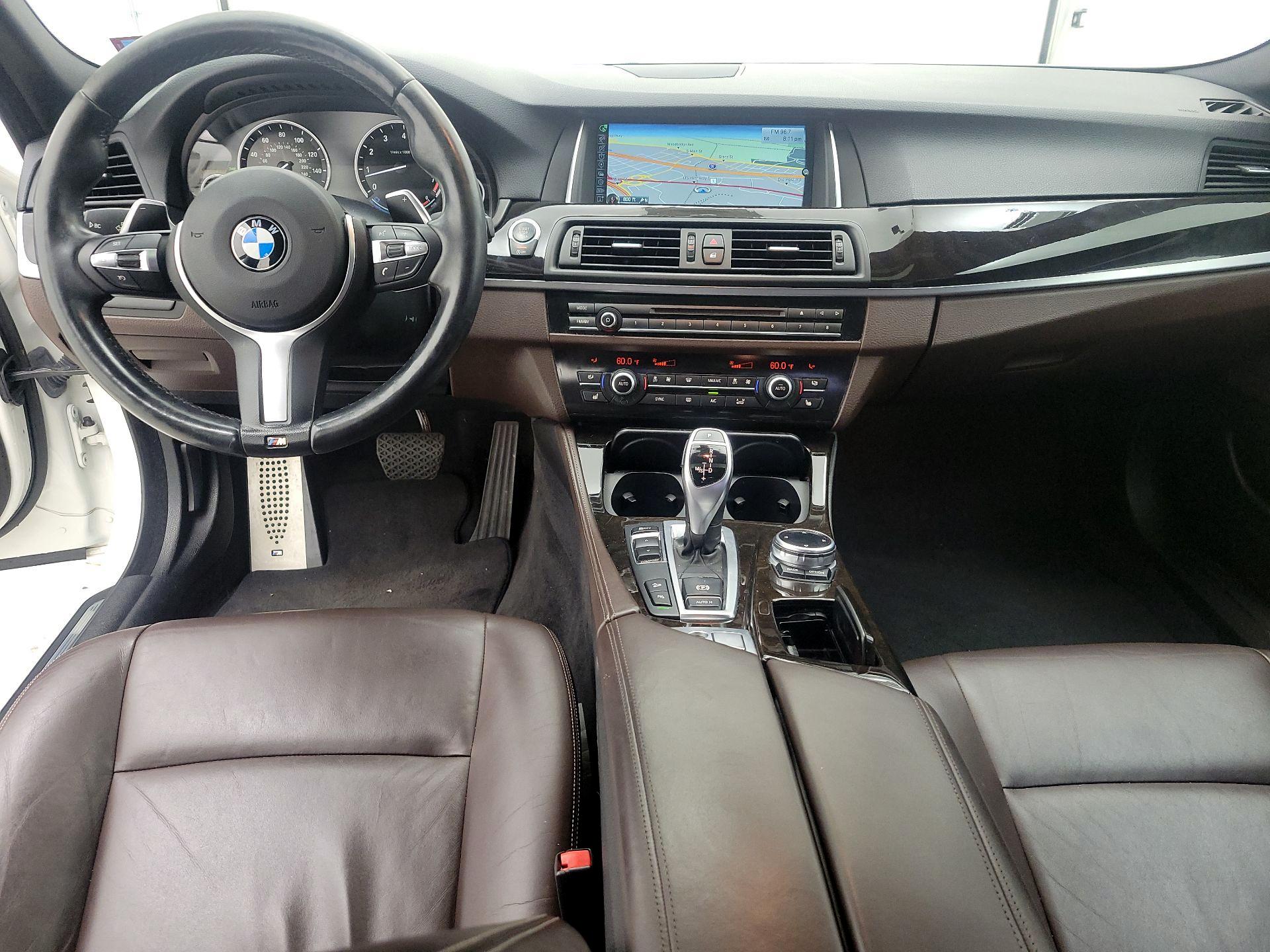 Thumbnail: 2014 BMW 5 Series - 9