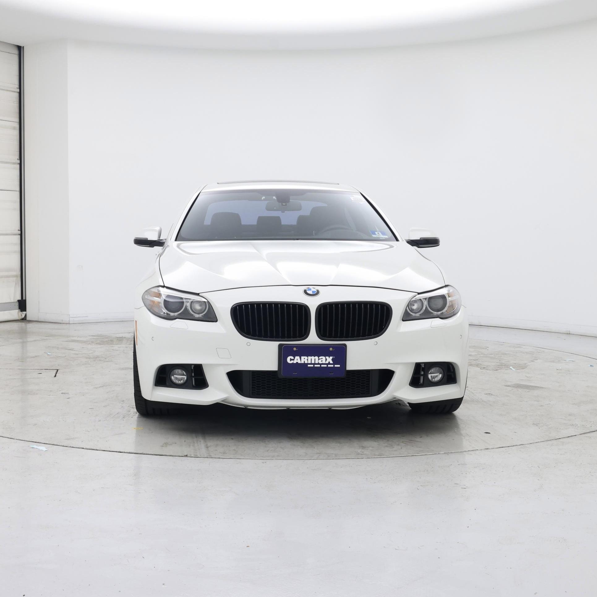Thumbnail: 2014 BMW 5 Series - 5