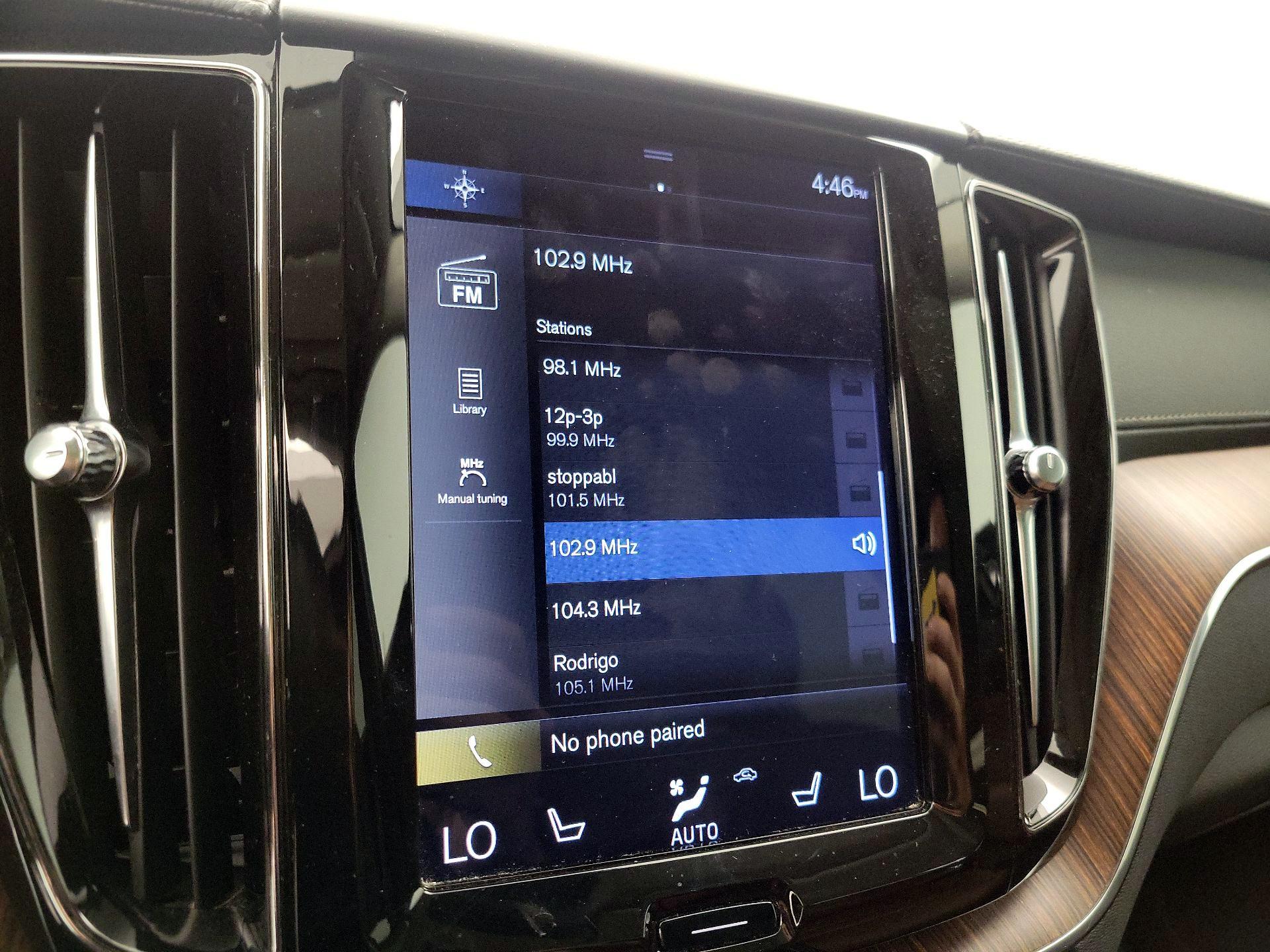 Thumbnail: 2020 Volvo XC60 - 15