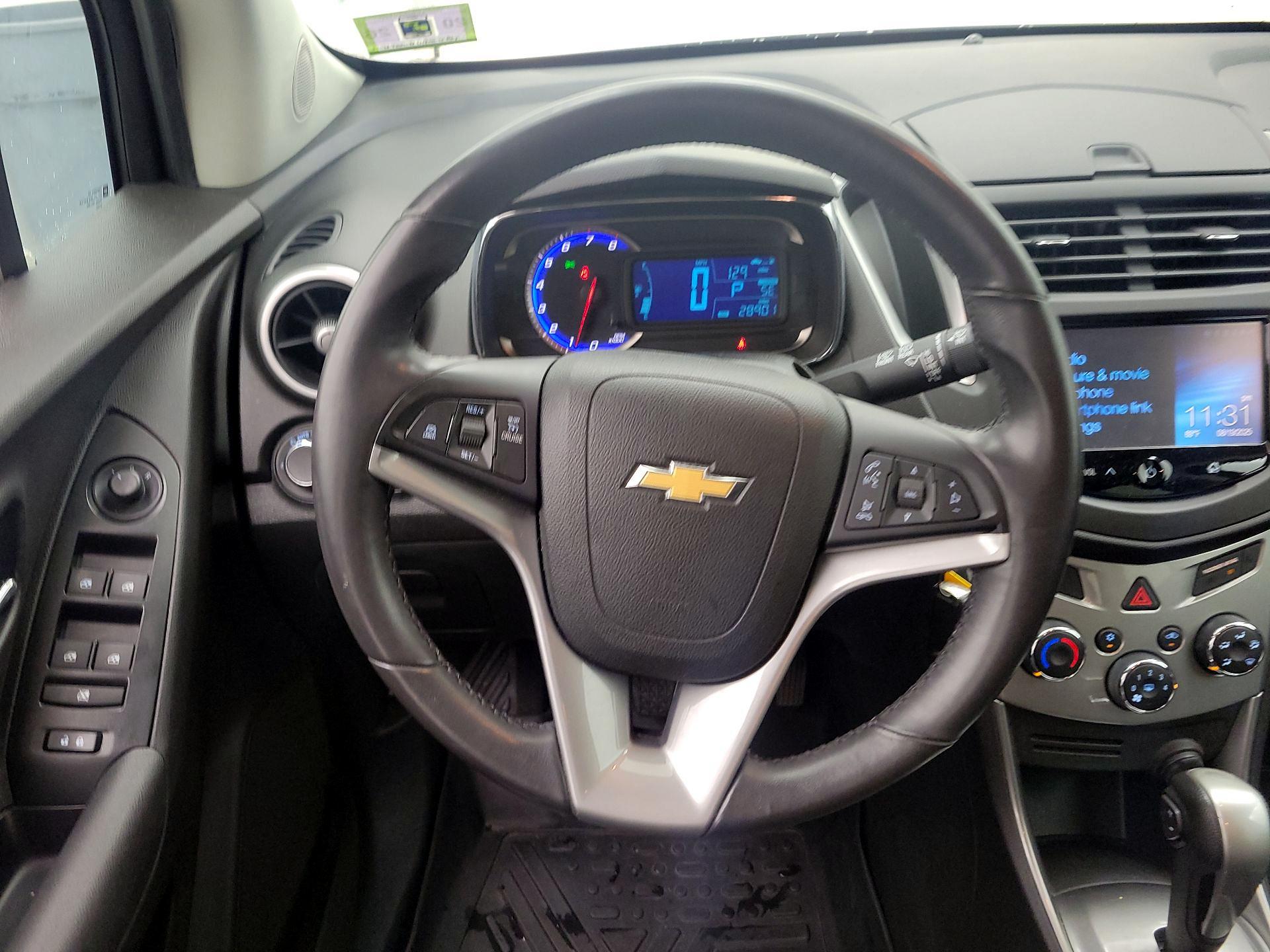 Thumbnail: 2016 Chevrolet Trax - 10