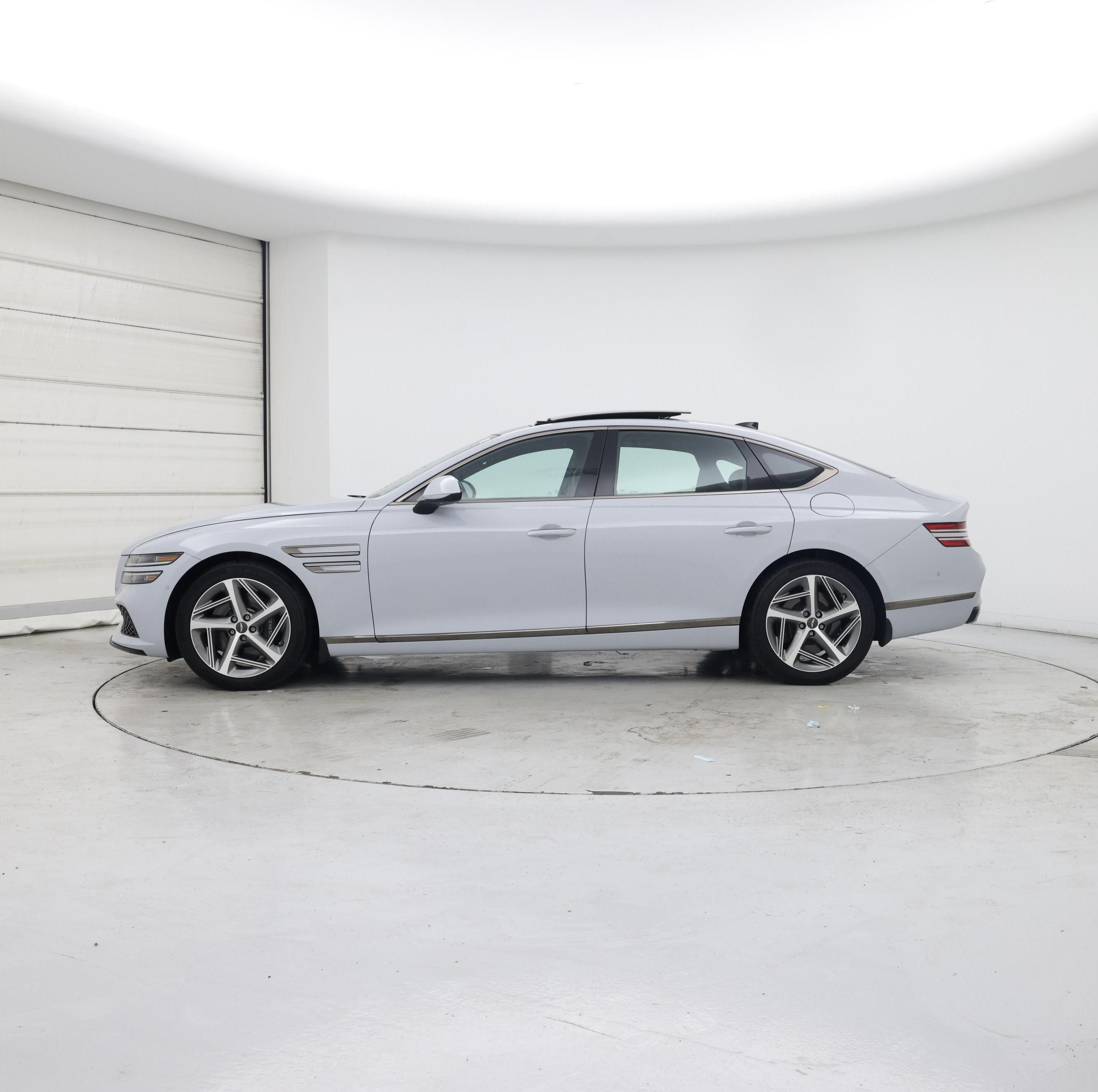 Thumbnail: 2023 Genesis G80 - 3