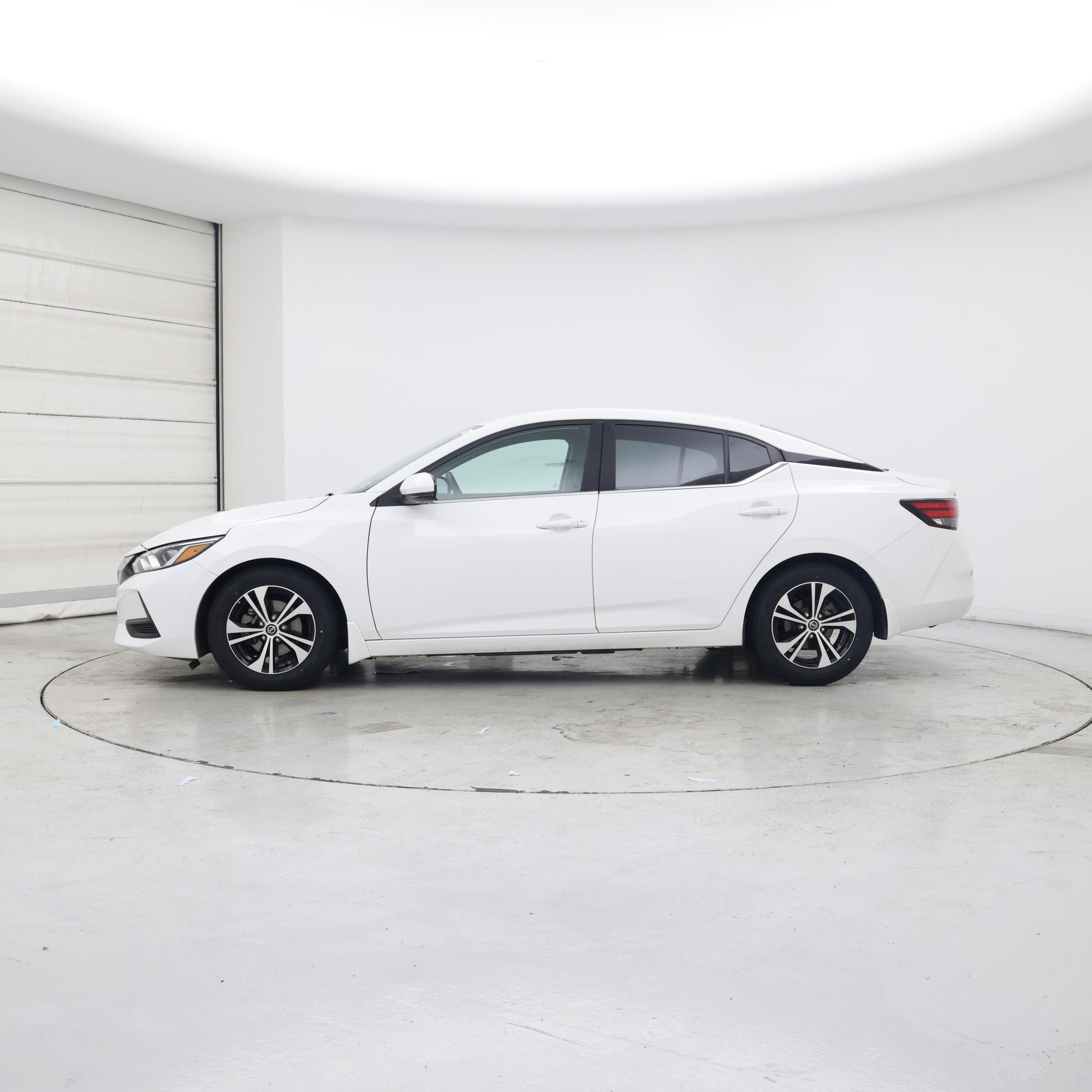Thumbnail: 2020 Nissan Sentra - 3