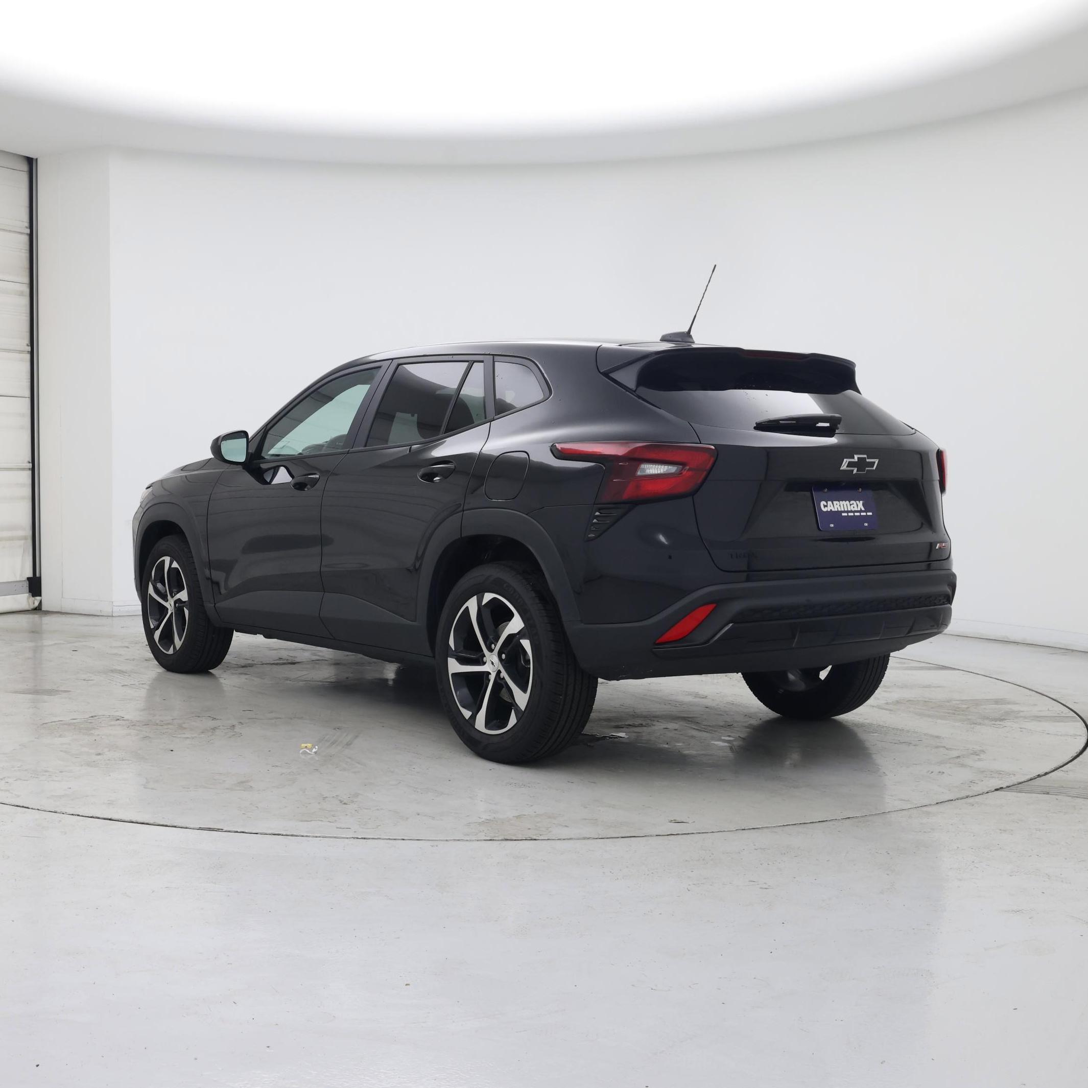 Thumbnail: 2025 Chevrolet Trax - 2