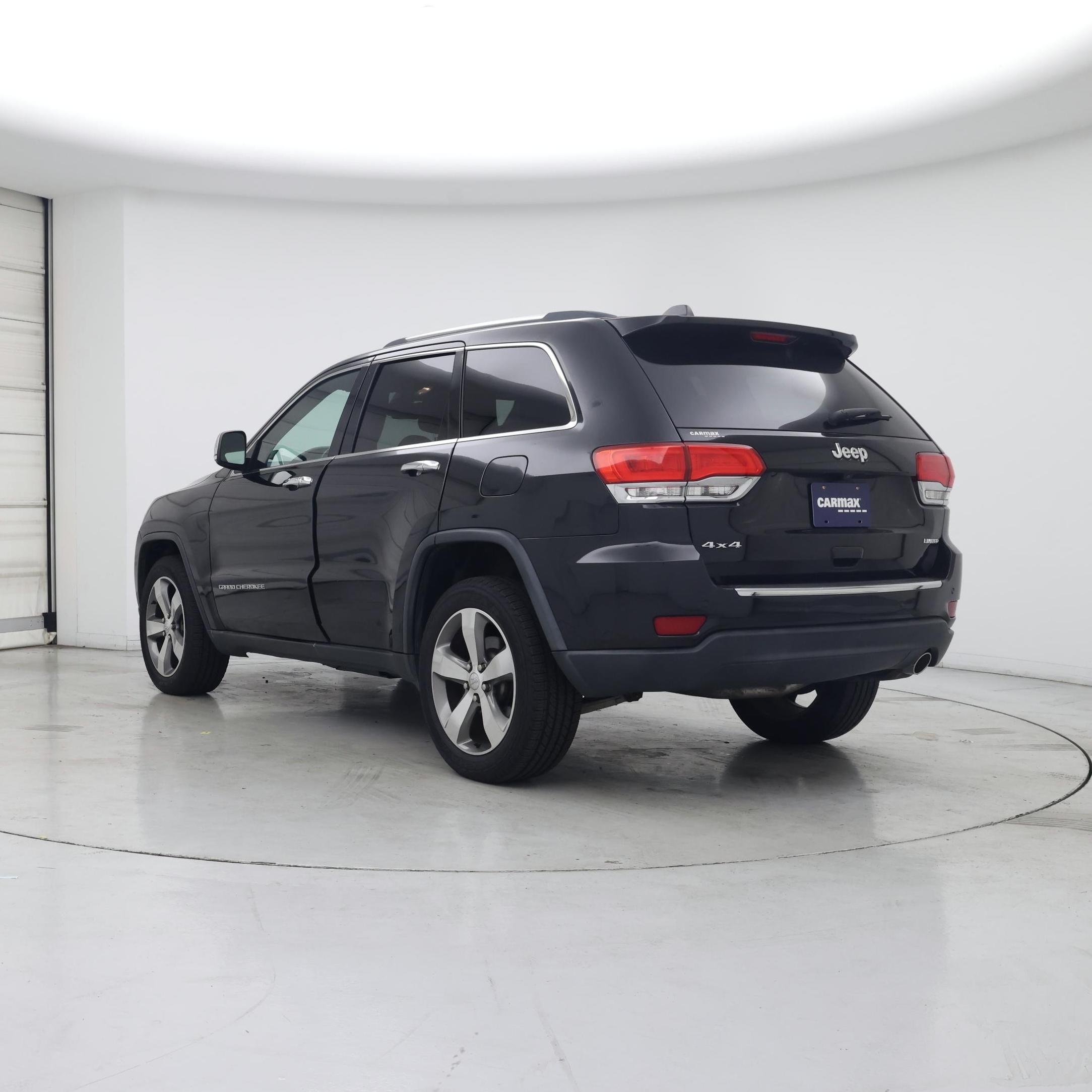 Thumbnail: 2016 Jeep Grand Cherokee - 2