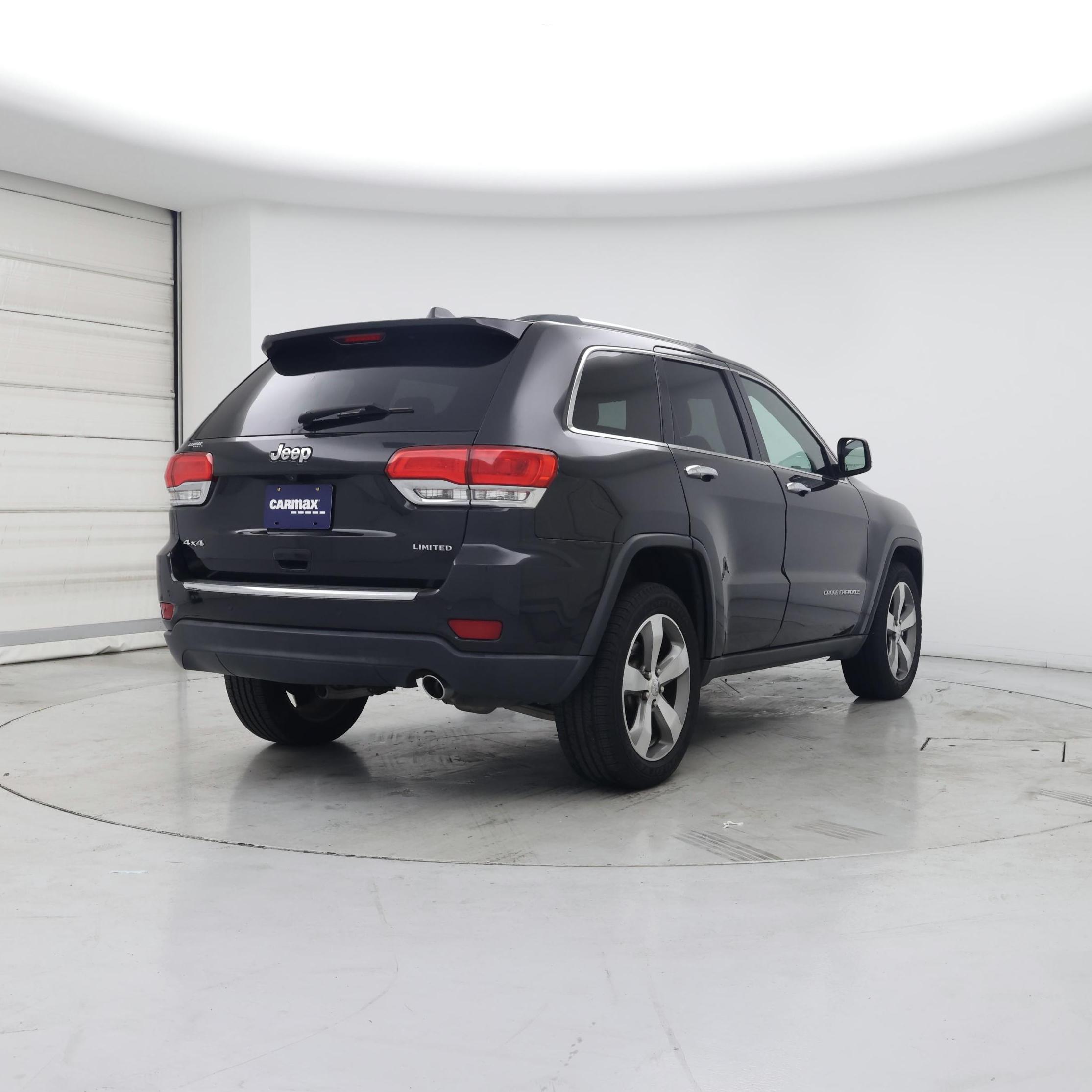 Thumbnail: 2016 Jeep Grand Cherokee - 8