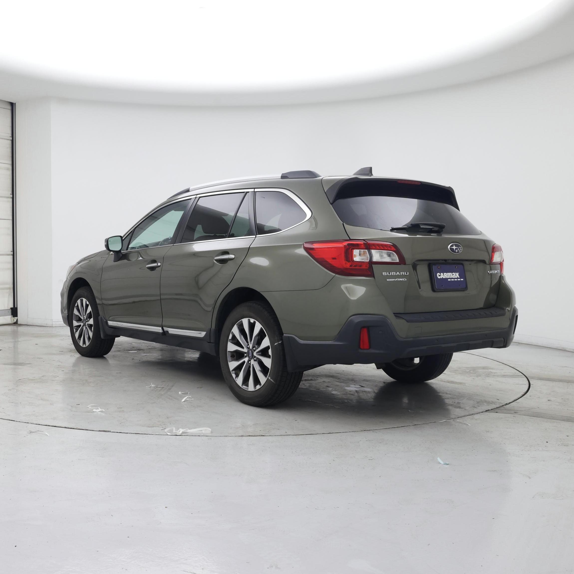Thumbnail: 2018 Subaru Outback - 2