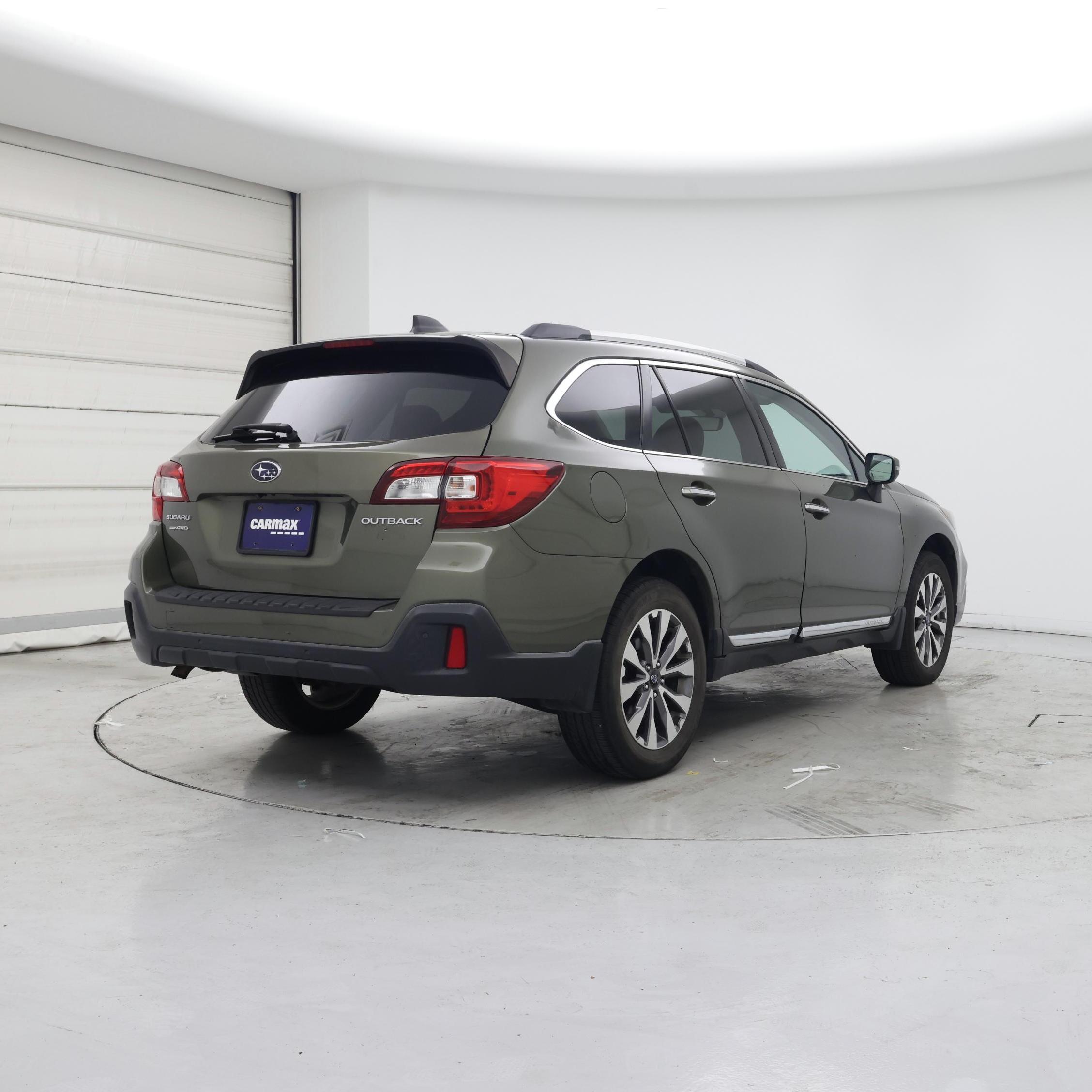 Thumbnail: 2018 Subaru Outback - 8