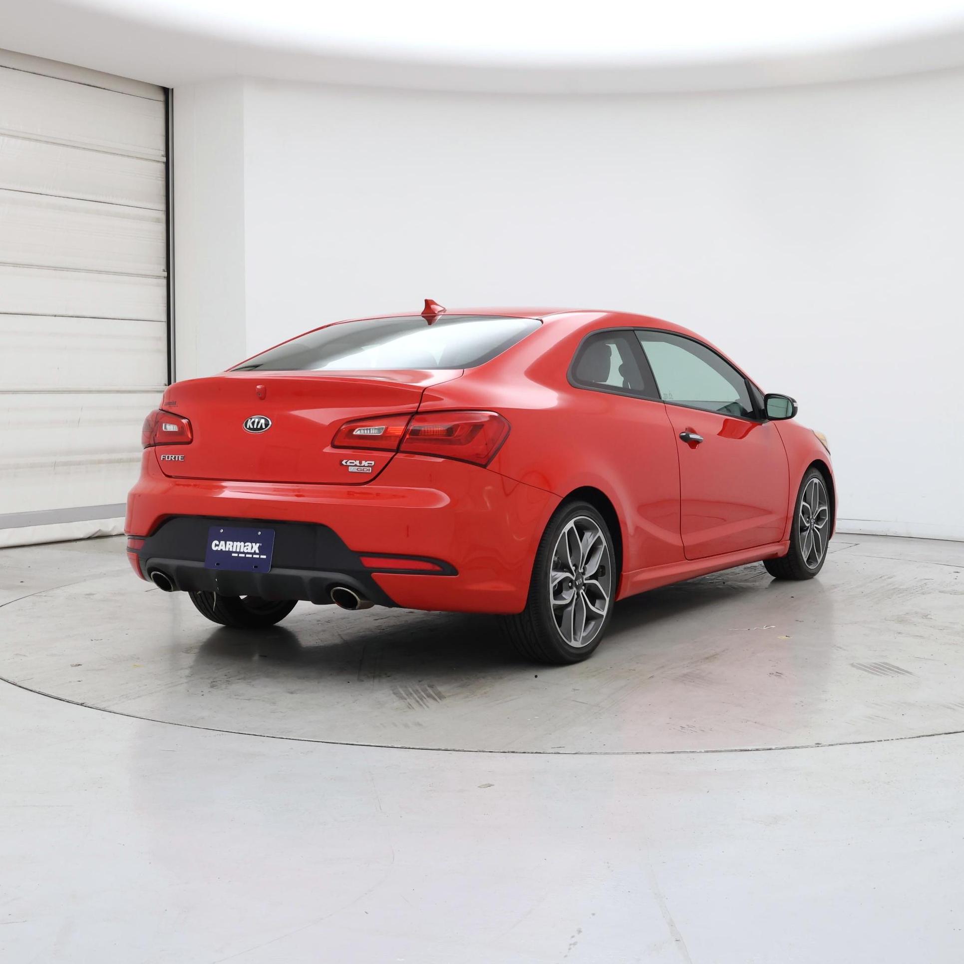Thumbnail: 2016 Kia Forte - 8