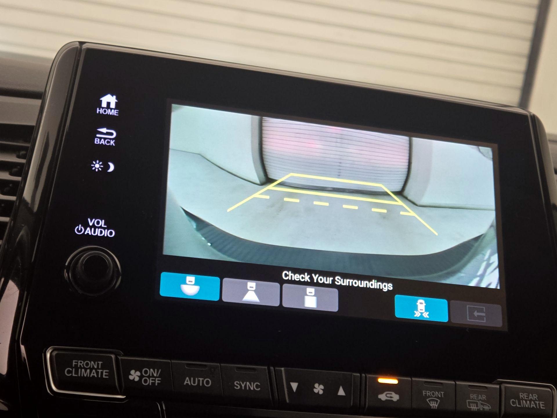 Thumbnail: 2021 Honda Odyssey - 14
