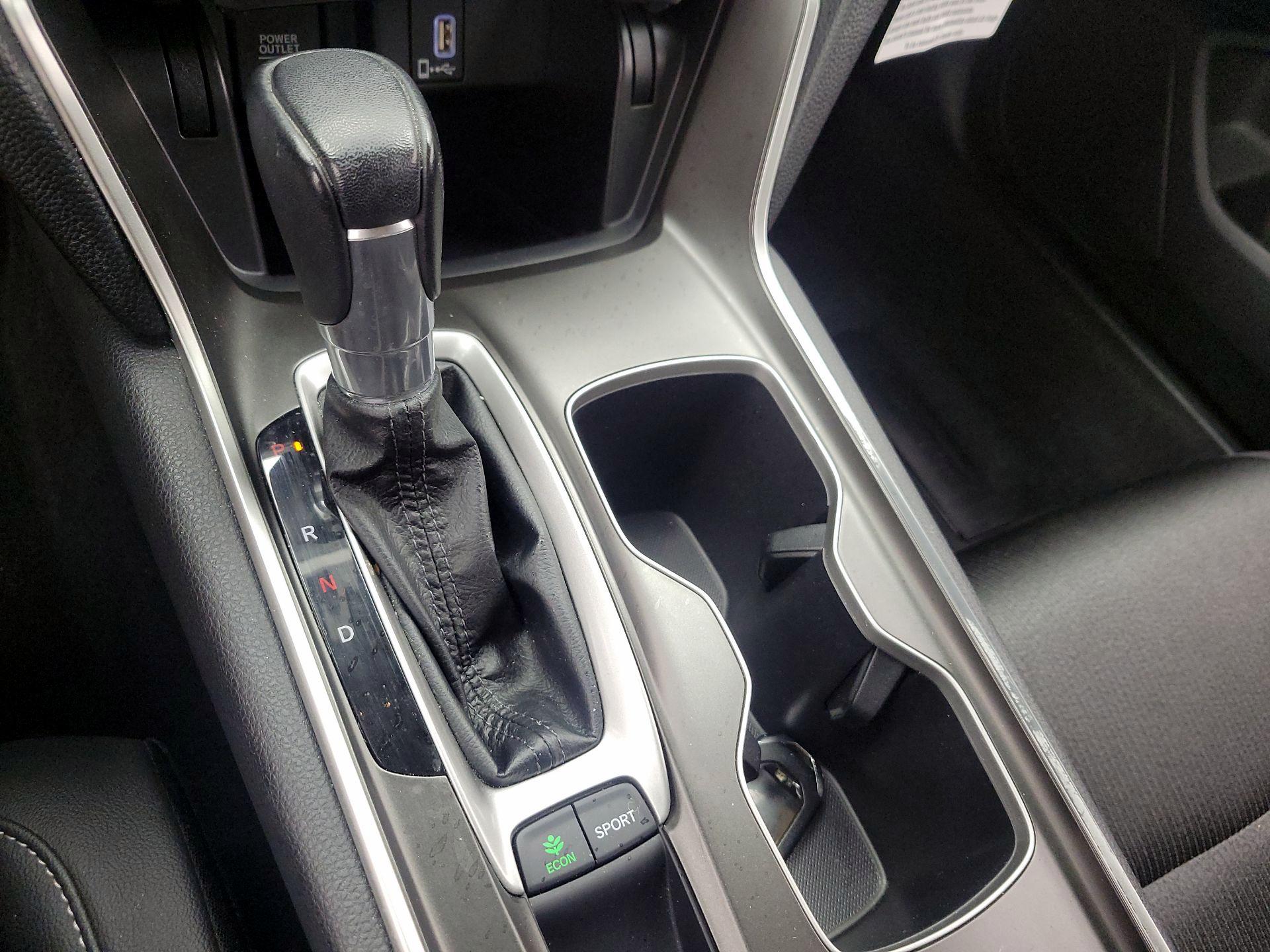Thumbnail: 2020 Honda Accord - 17