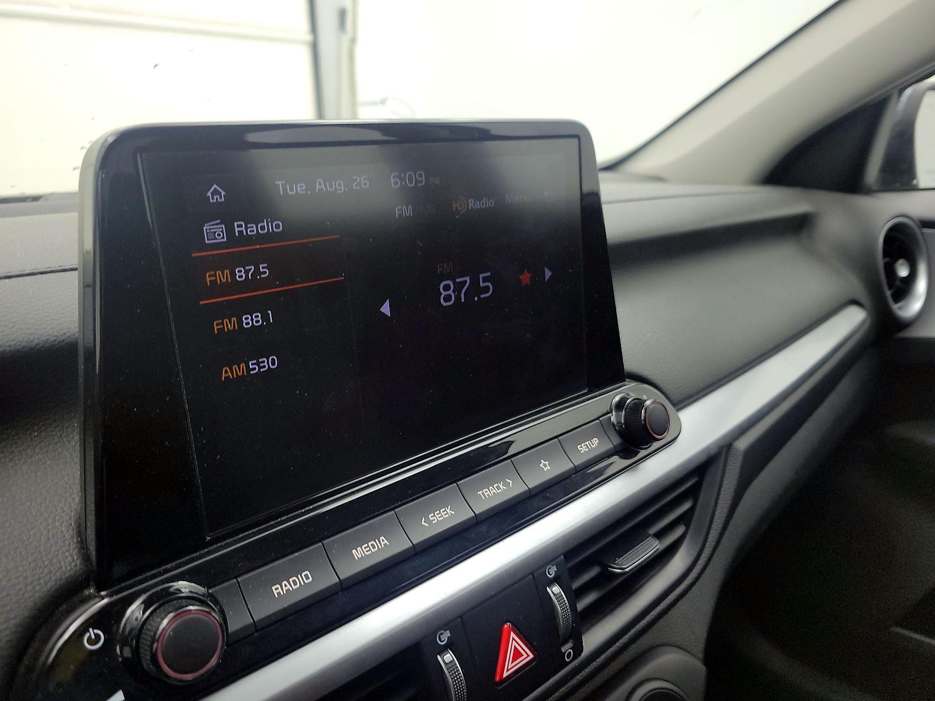 Thumbnail: 2024 Kia Forte - 15