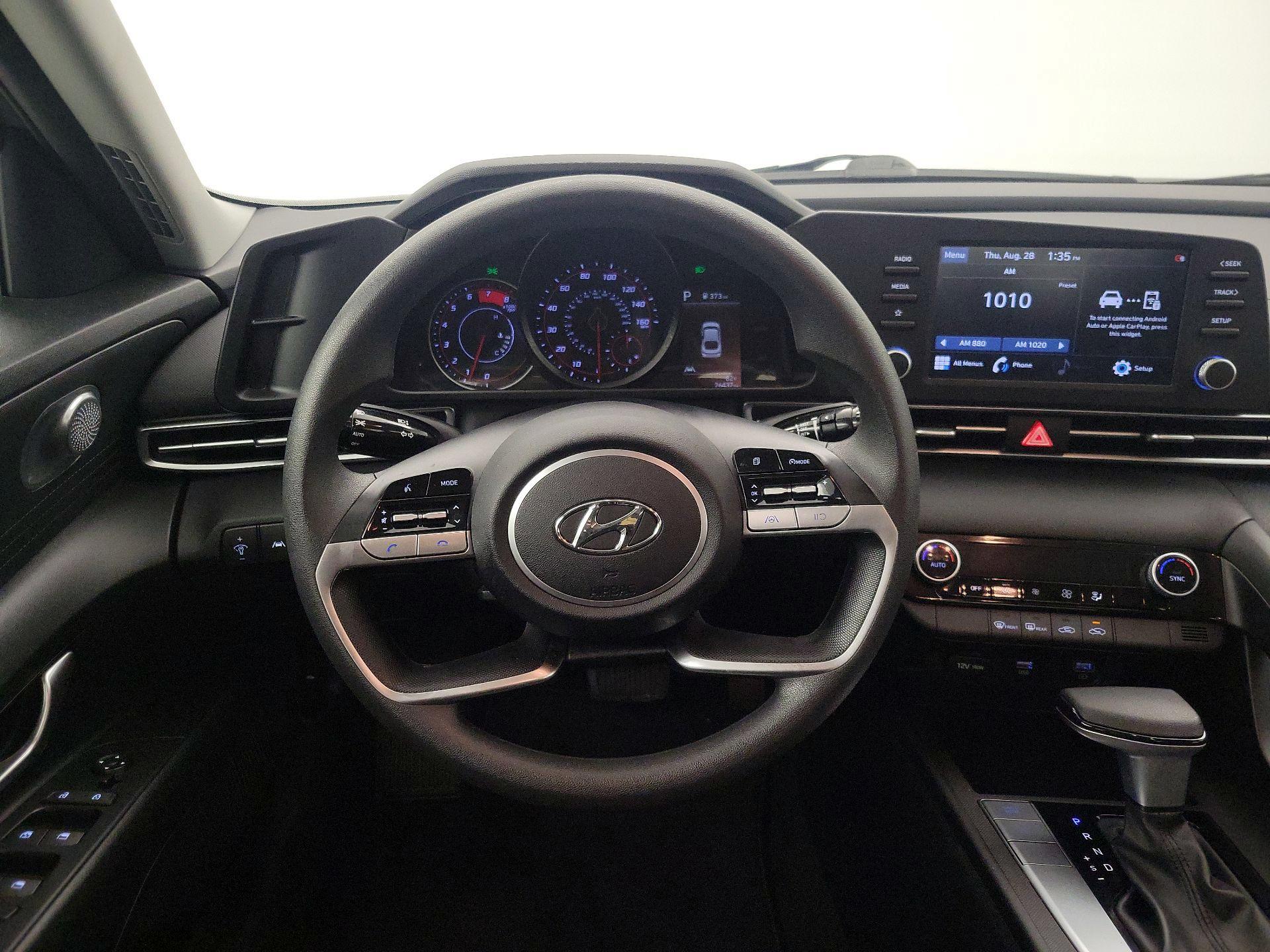Thumbnail: 2021 Hyundai Elantra - 10