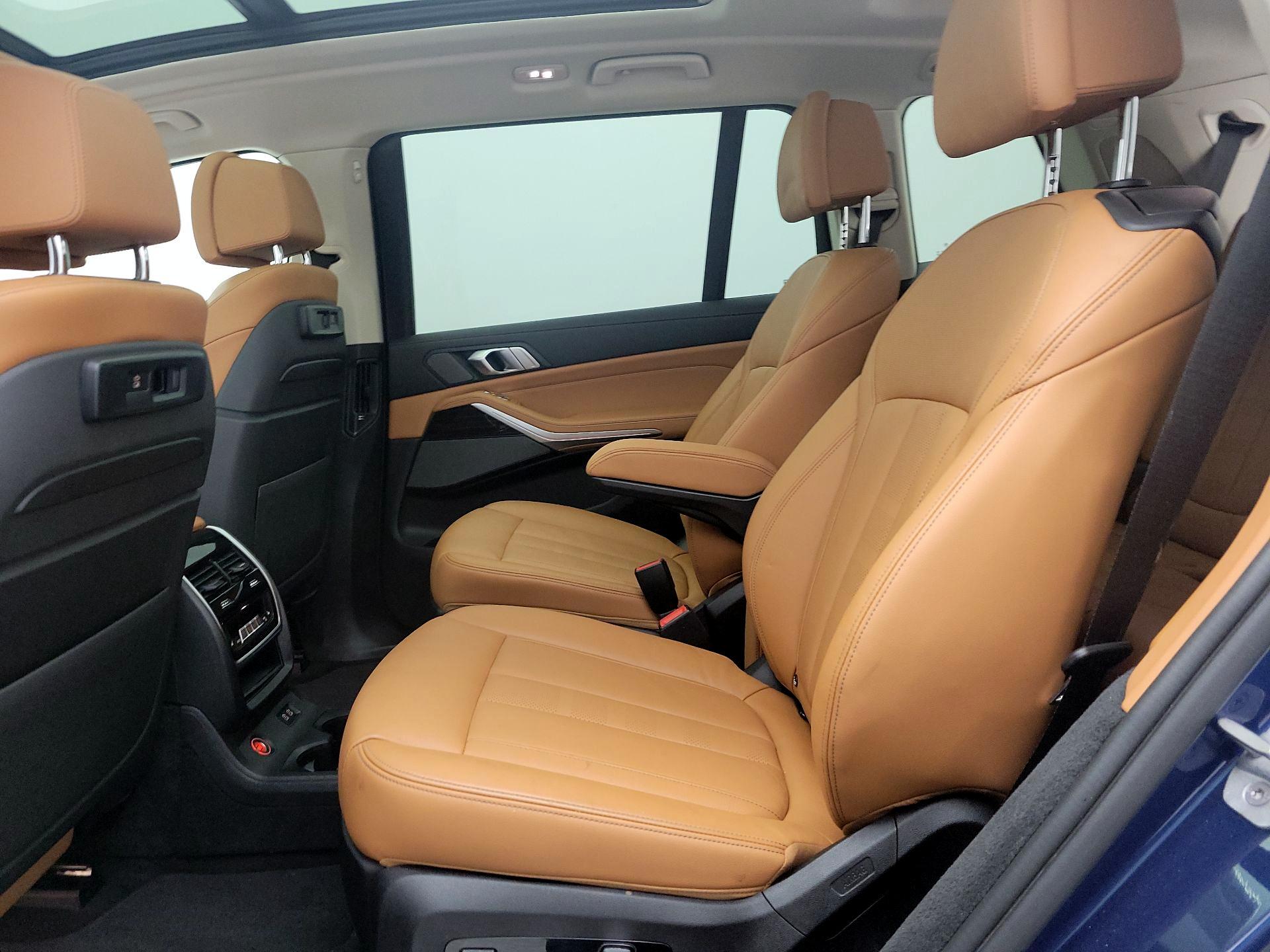 Thumbnail: 2021 BMW X7 - 19