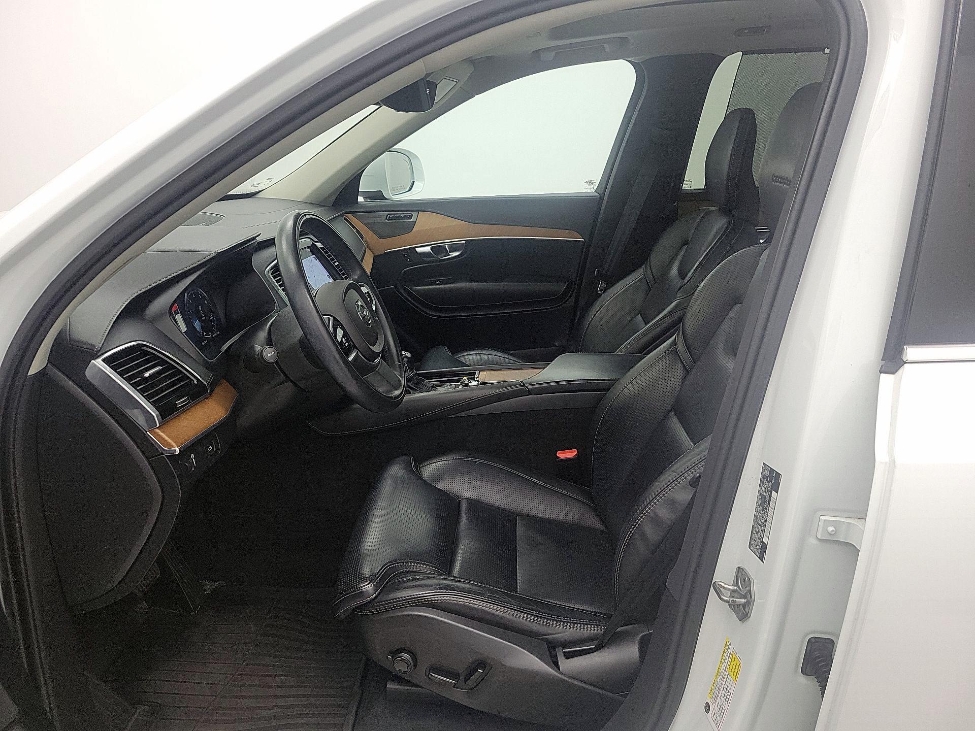 Thumbnail: 2019 Volvo XC90 - 11