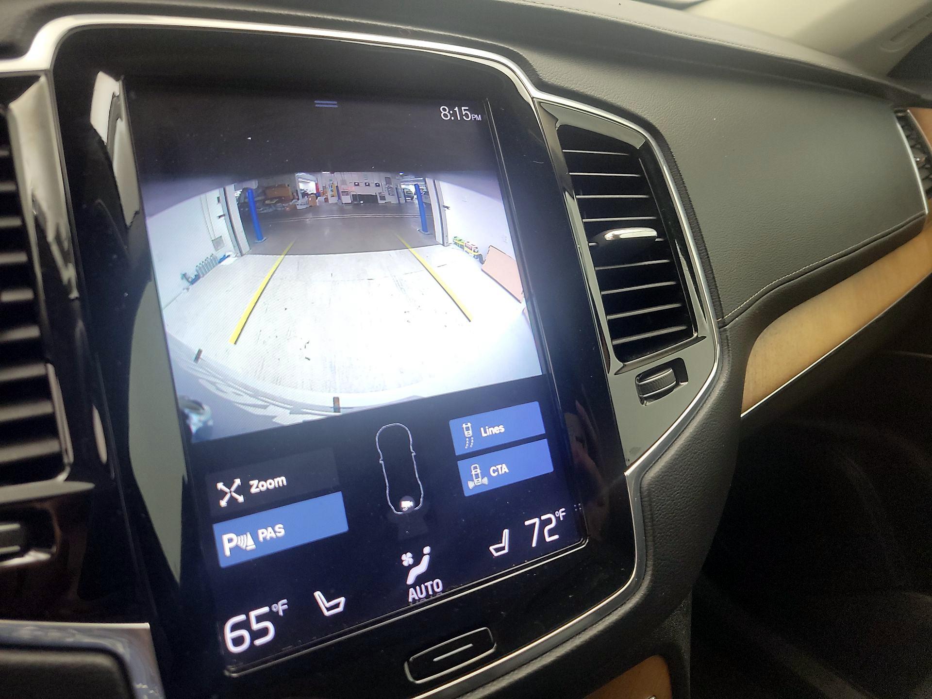 Thumbnail: 2019 Volvo XC90 - 14