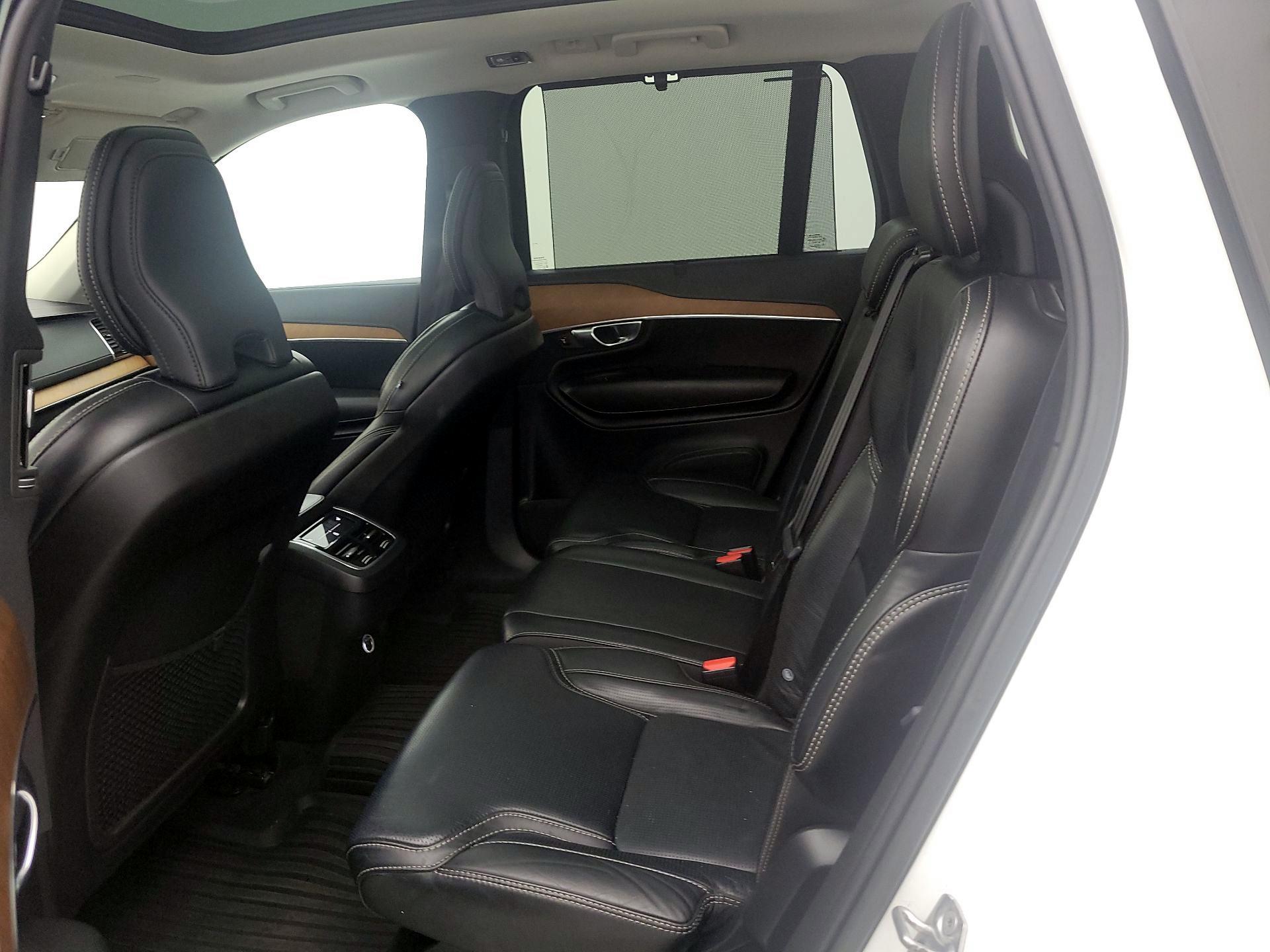 Thumbnail: 2019 Volvo XC90 - 19