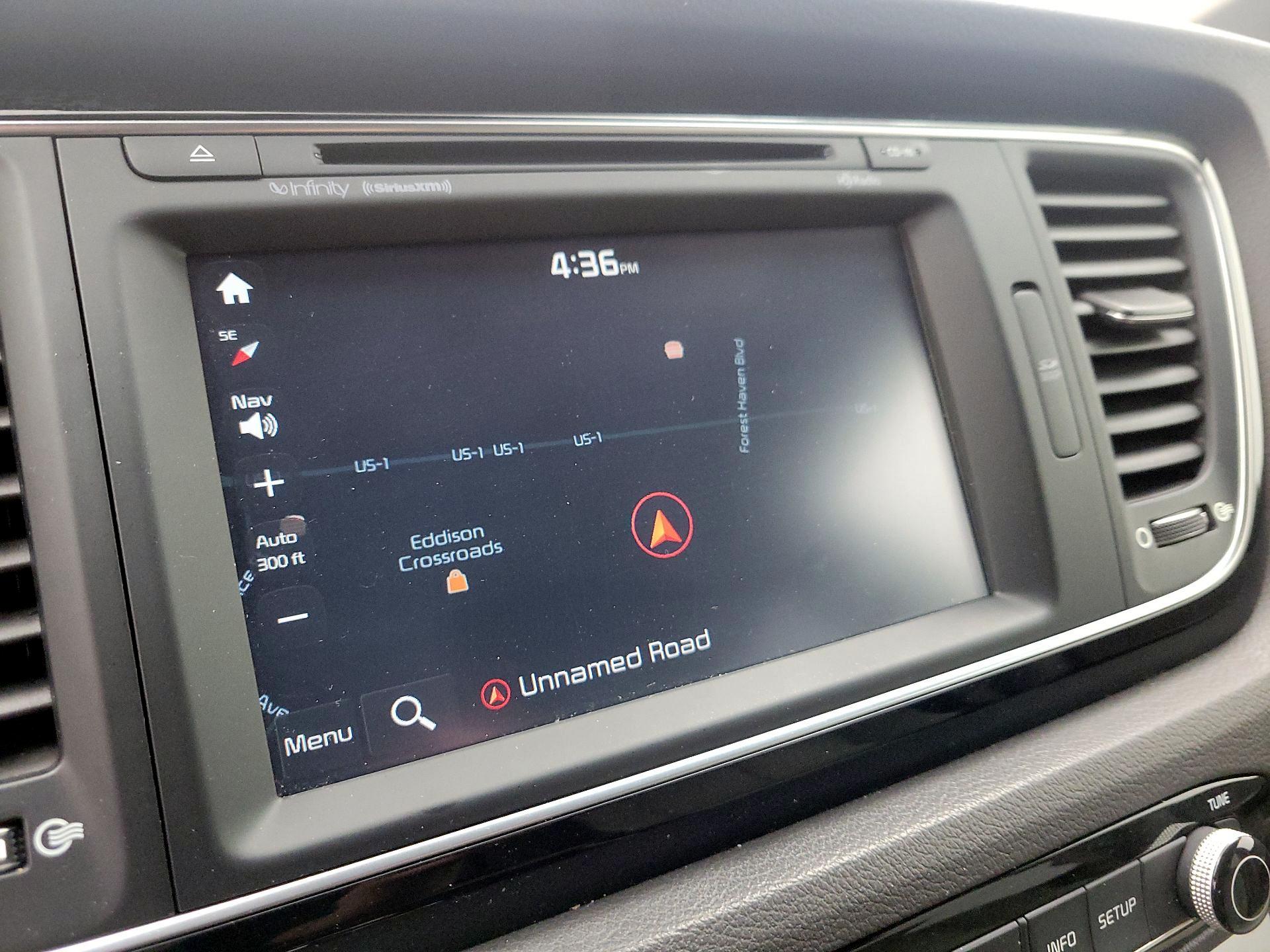 Thumbnail: 2015 Kia Sedona - 14