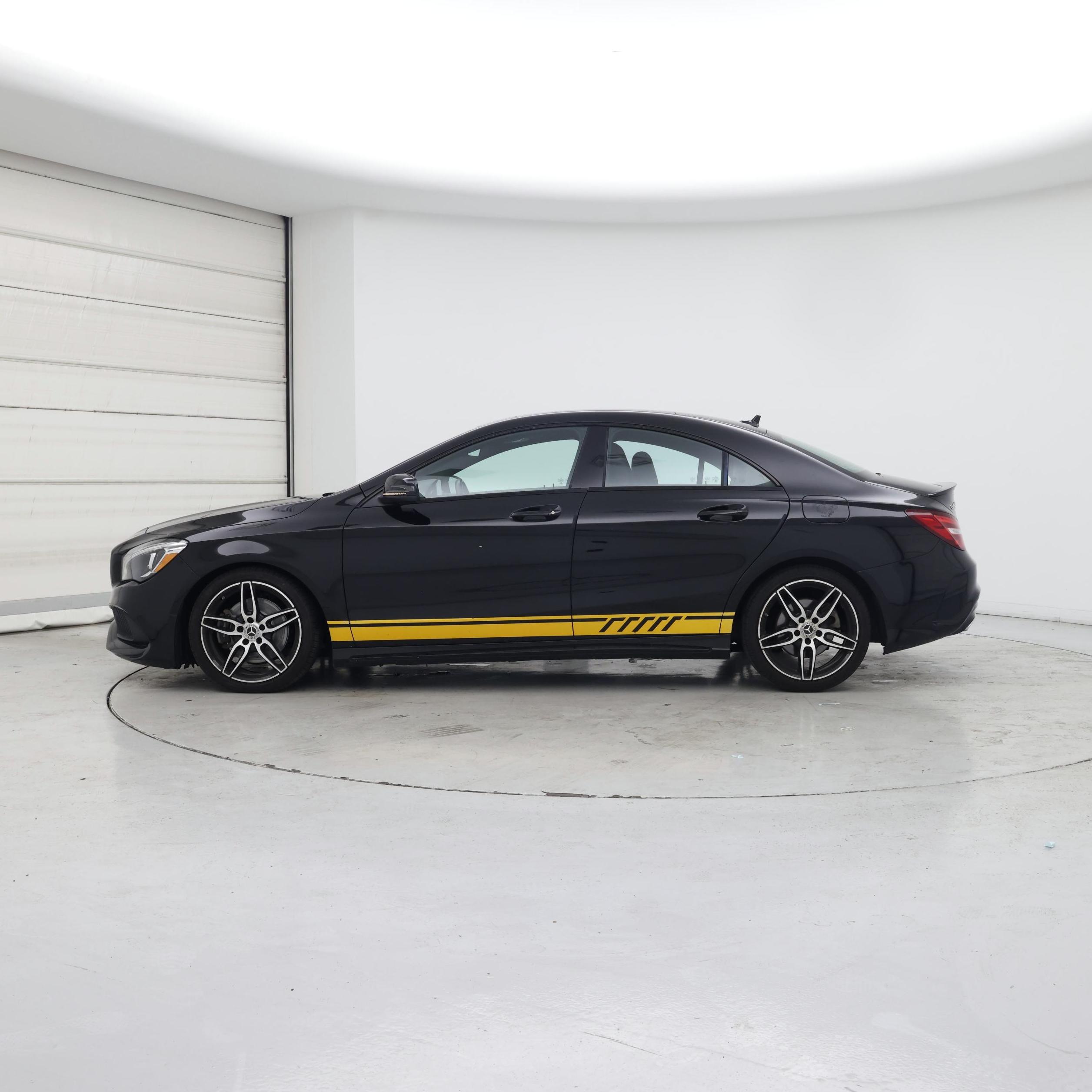 Thumbnail: 2019 Mercedes-Benz CLA - 3