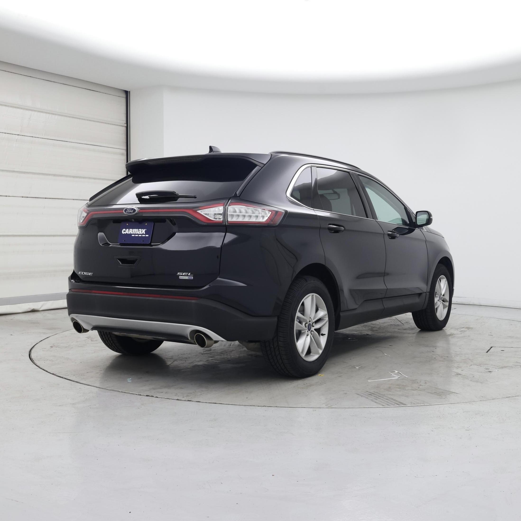 Thumbnail: 2017 Ford Edge - 8