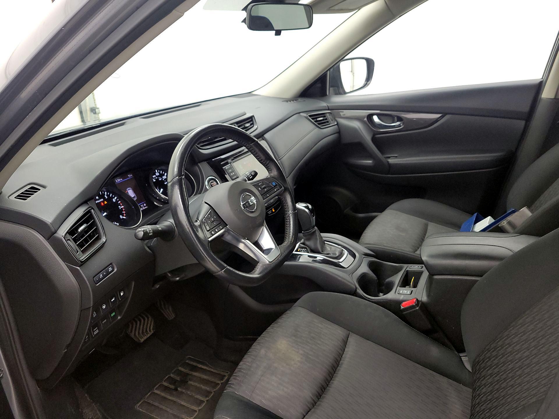 Thumbnail: 2019 Nissan Rogue - 11