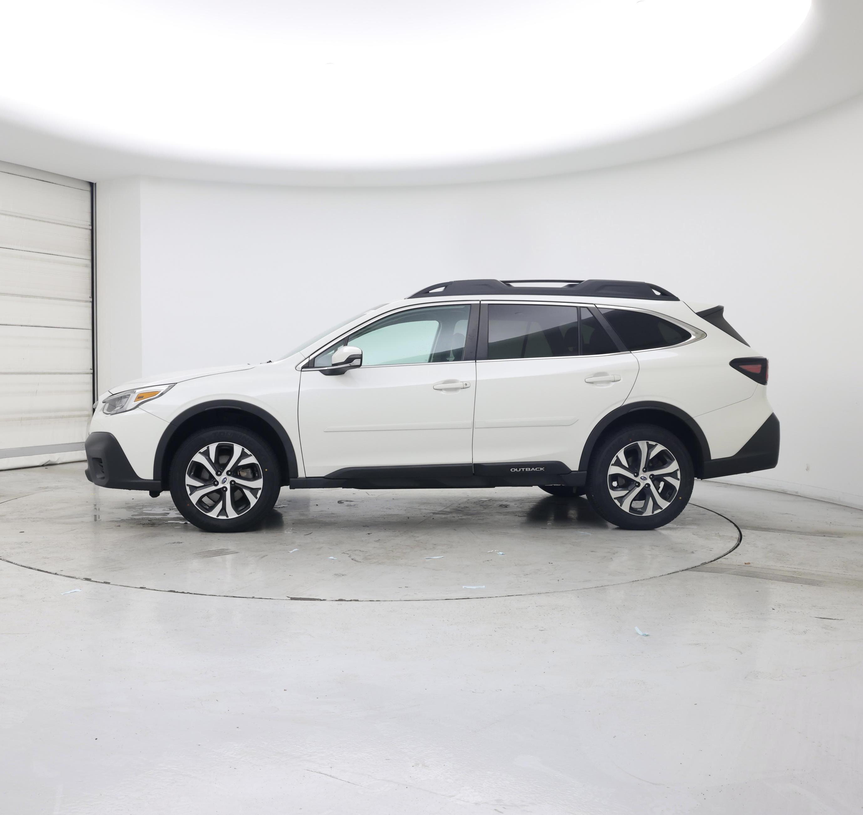 Thumbnail: 2022 Subaru Outback - 3