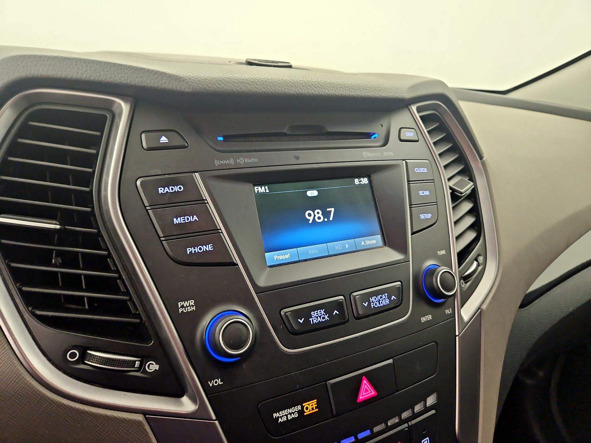 Thumbnail: 2016 Hyundai Santa Fe - 15