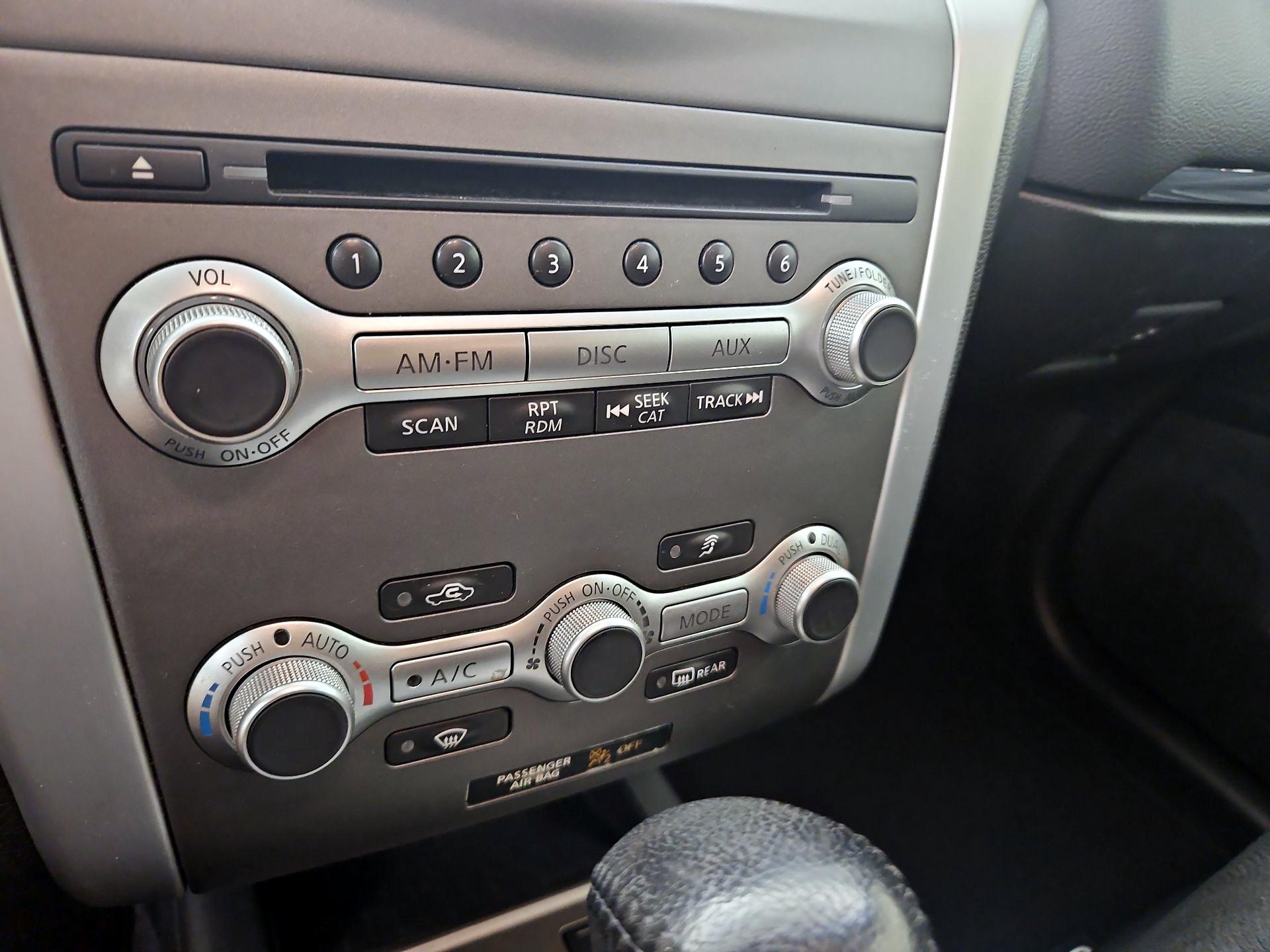 Thumbnail: 2014 Nissan Murano - 16