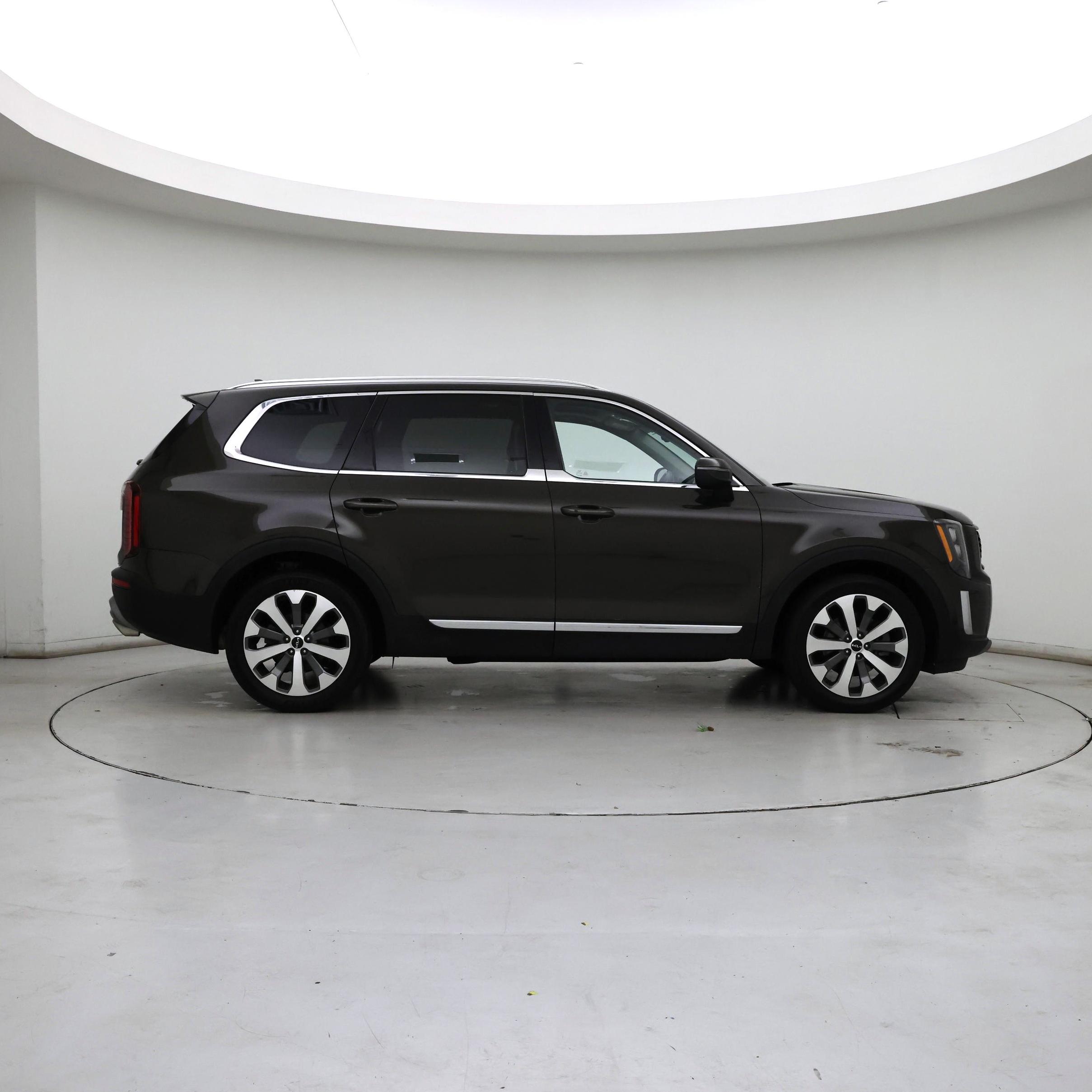 Thumbnail: 2022 Kia Telluride - 7