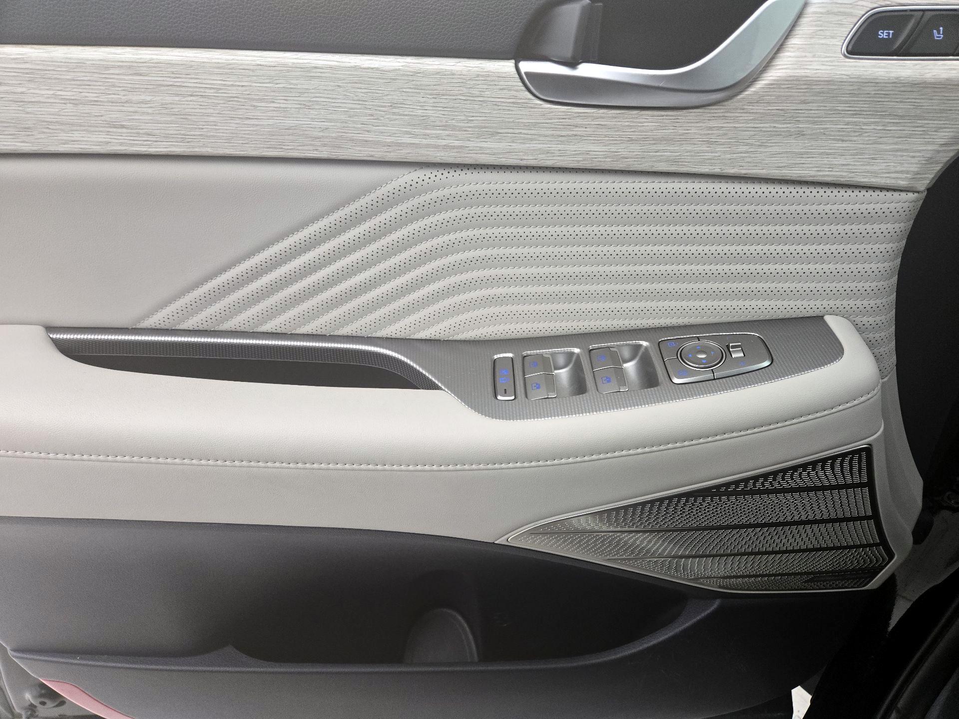 Thumbnail: 2023 Hyundai Palisade - 12