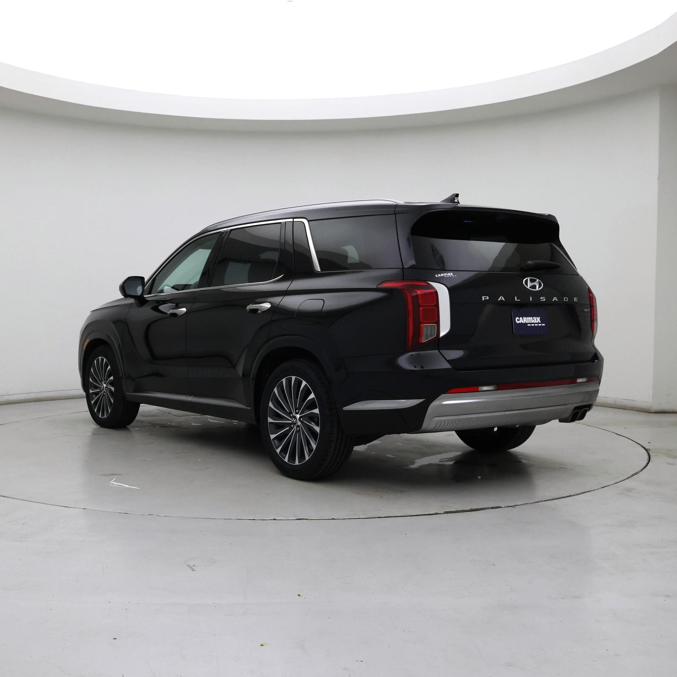 Thumbnail: 2023 Hyundai Palisade - 2