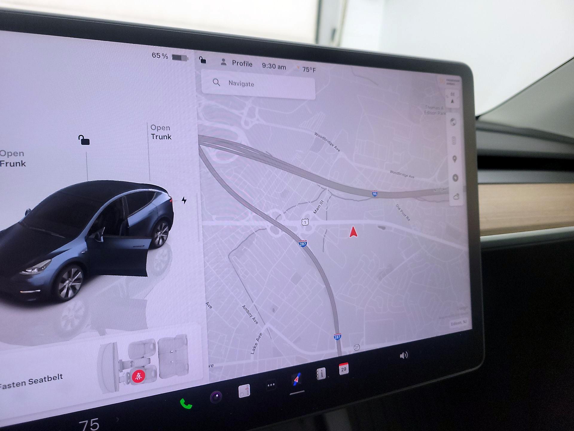 Thumbnail: 2024 Tesla Model Y - 14
