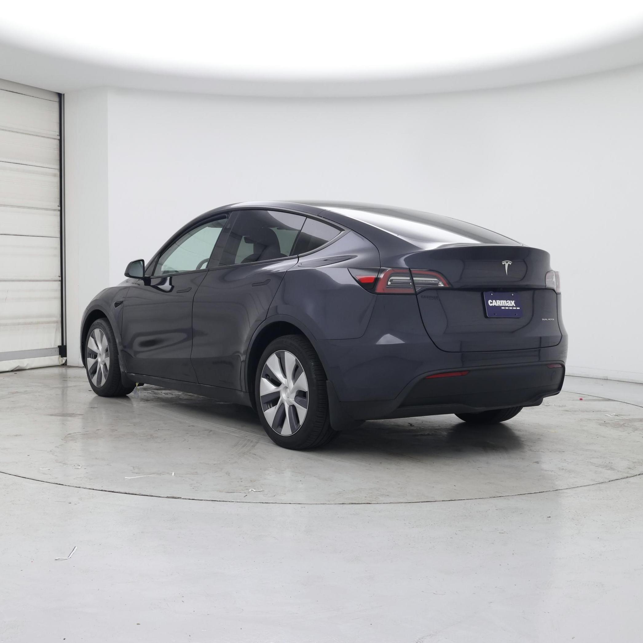 Thumbnail: 2024 Tesla Model Y - 2