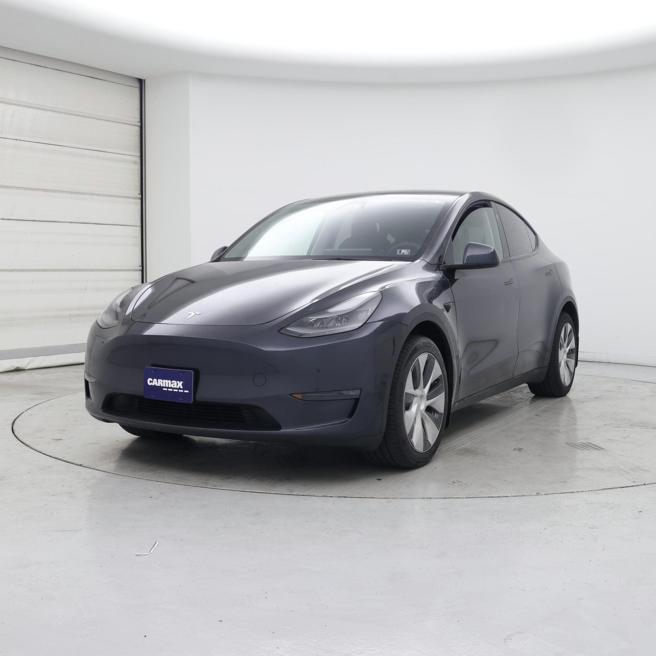 Thumbnail: 2024 Tesla Model Y - 4