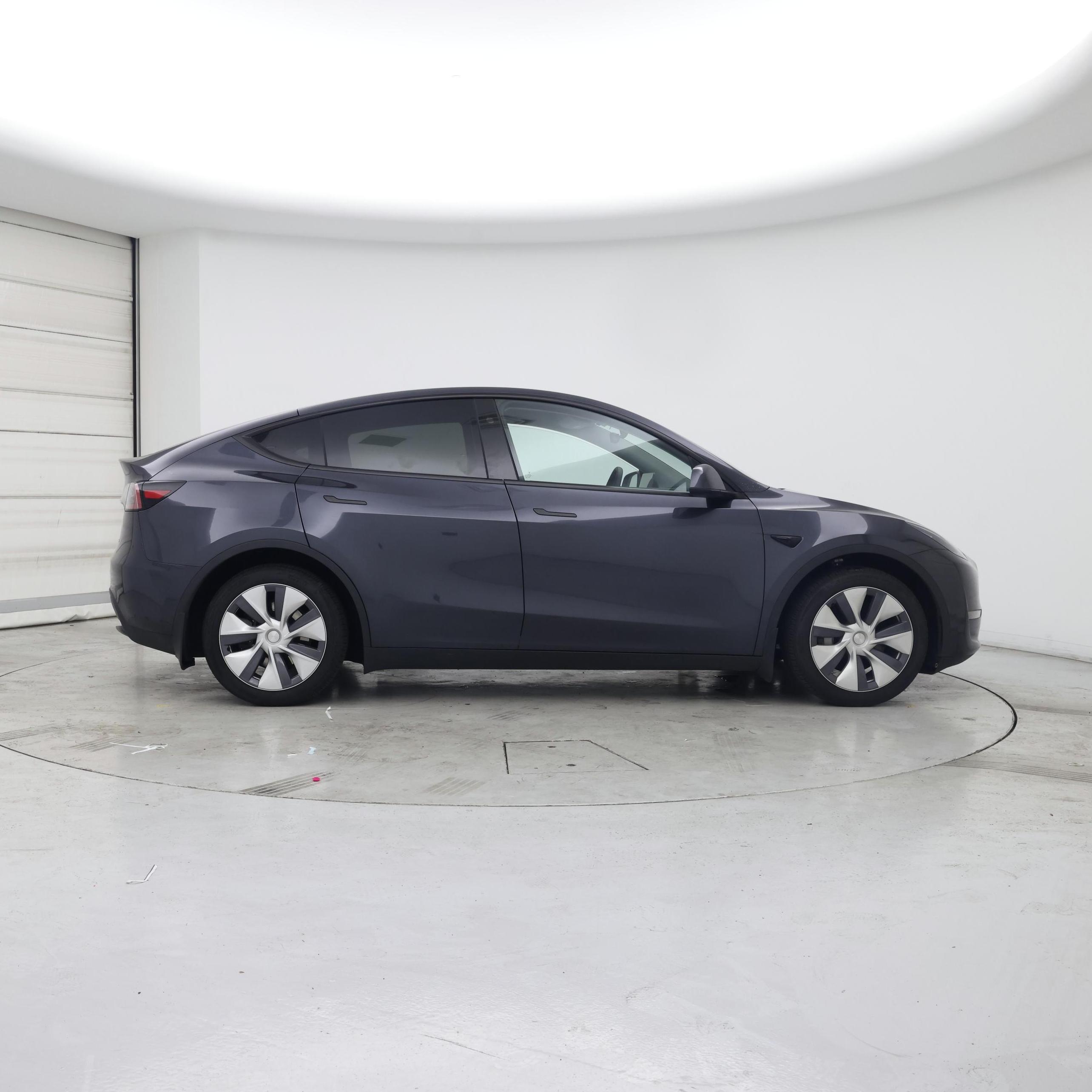 Thumbnail: 2024 Tesla Model Y - 7